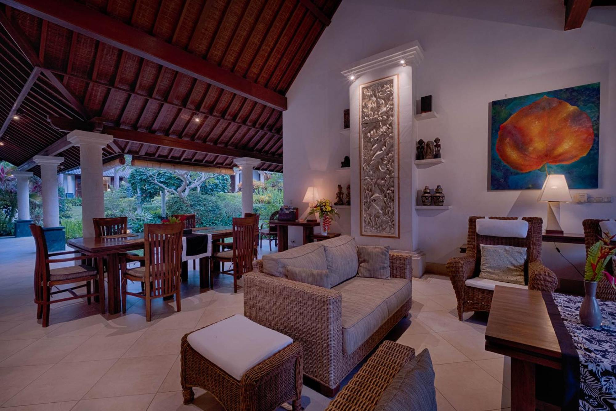 Four-Bedroom Villa with Private Pool and Garden View (2 minutes walk from beach) - Photo 48