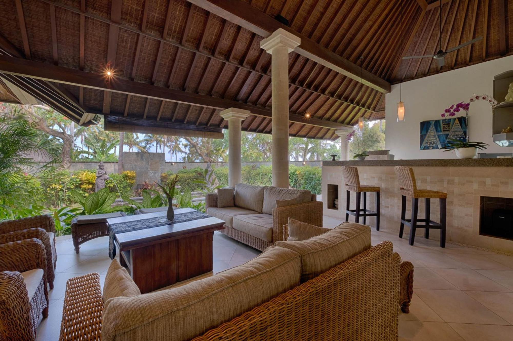 Four-Bedroom Villa with Private Pool and Garden View (2 minutes walk from beach) - Photo 52