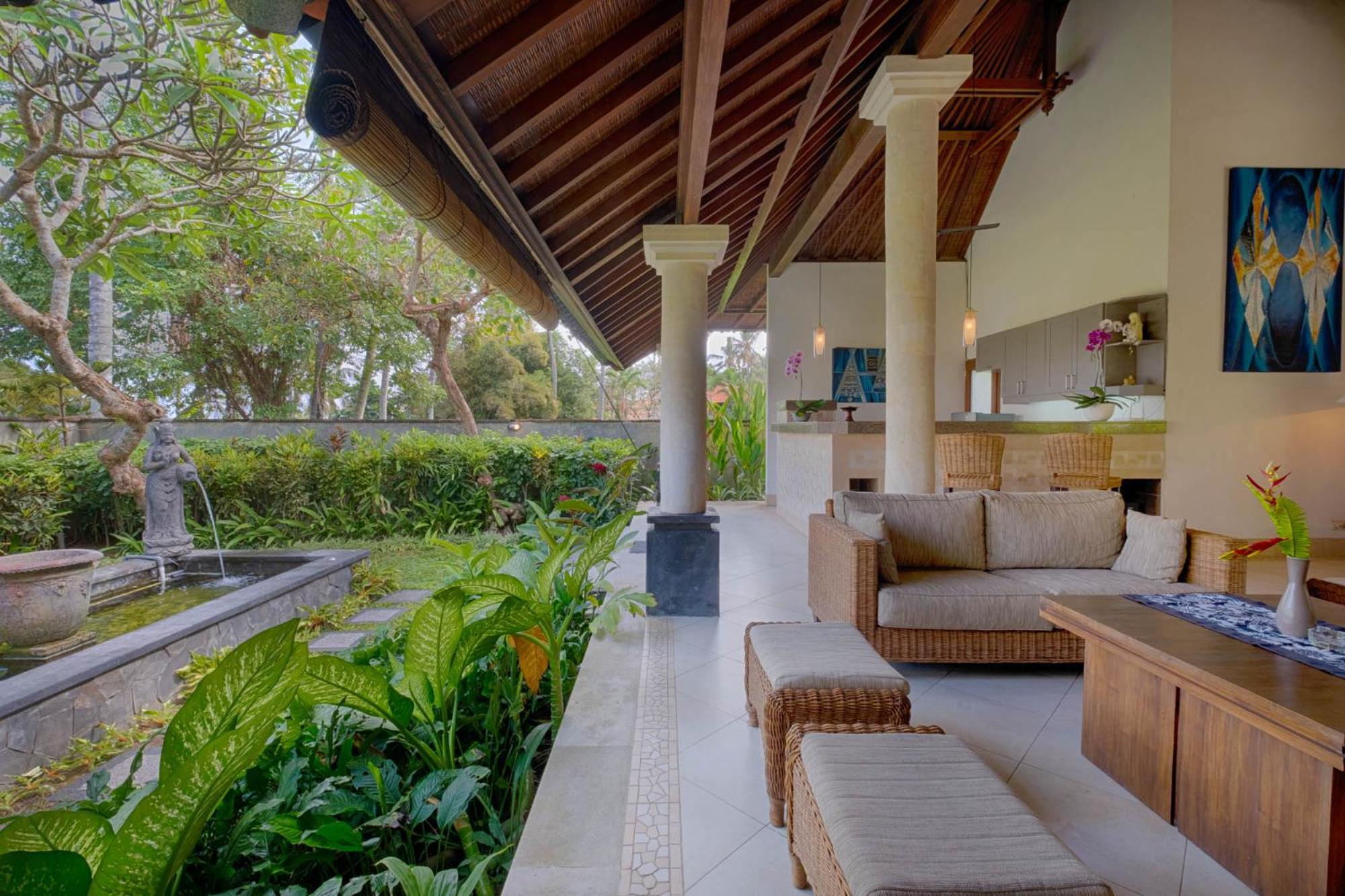 Four-Bedroom Villa with Private Pool and Garden View (2 minutes walk from beach) - Photo 15