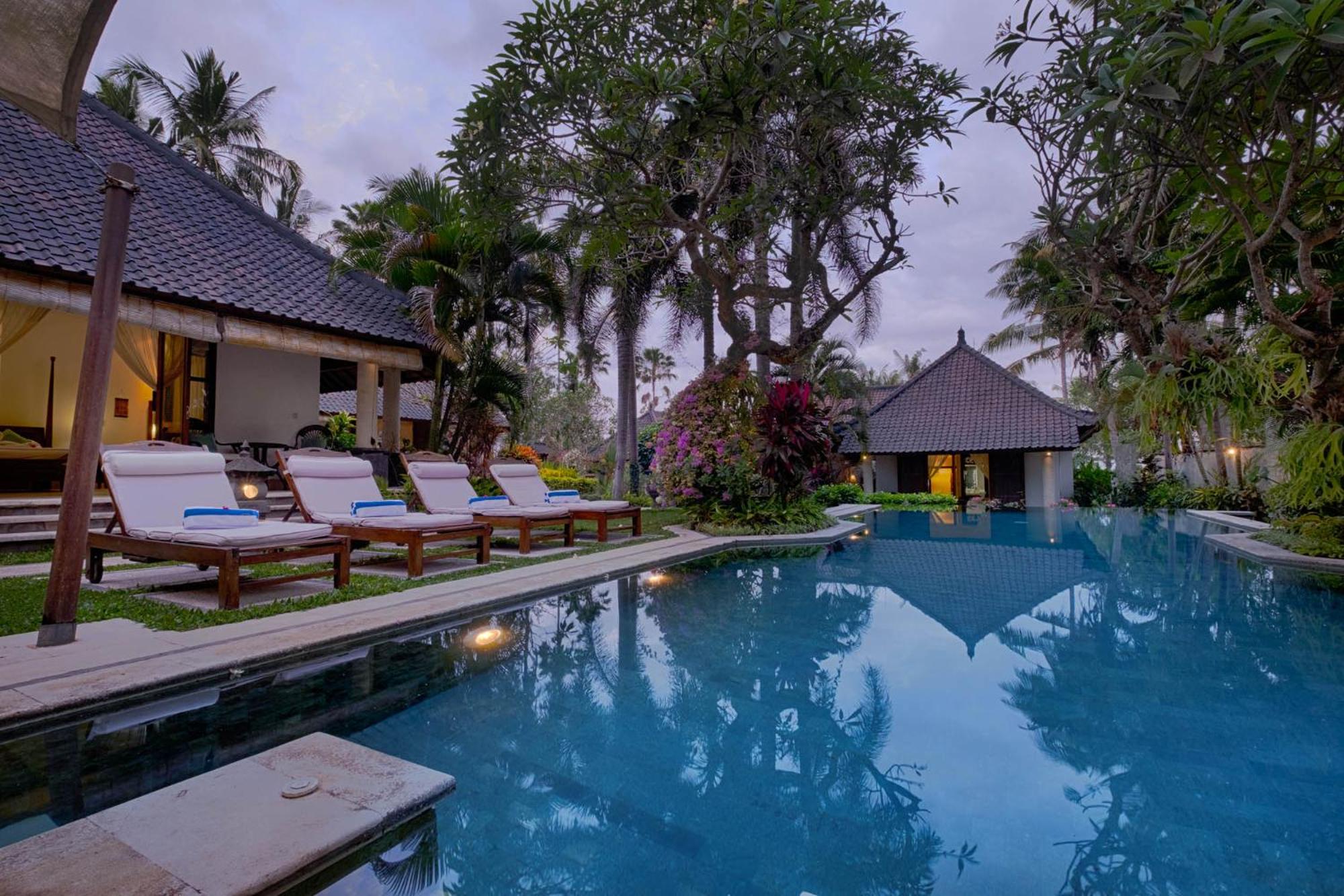 Four-Bedroom Villa with Private Pool and Garden View (2 minutes walk from beach) - Photo 9