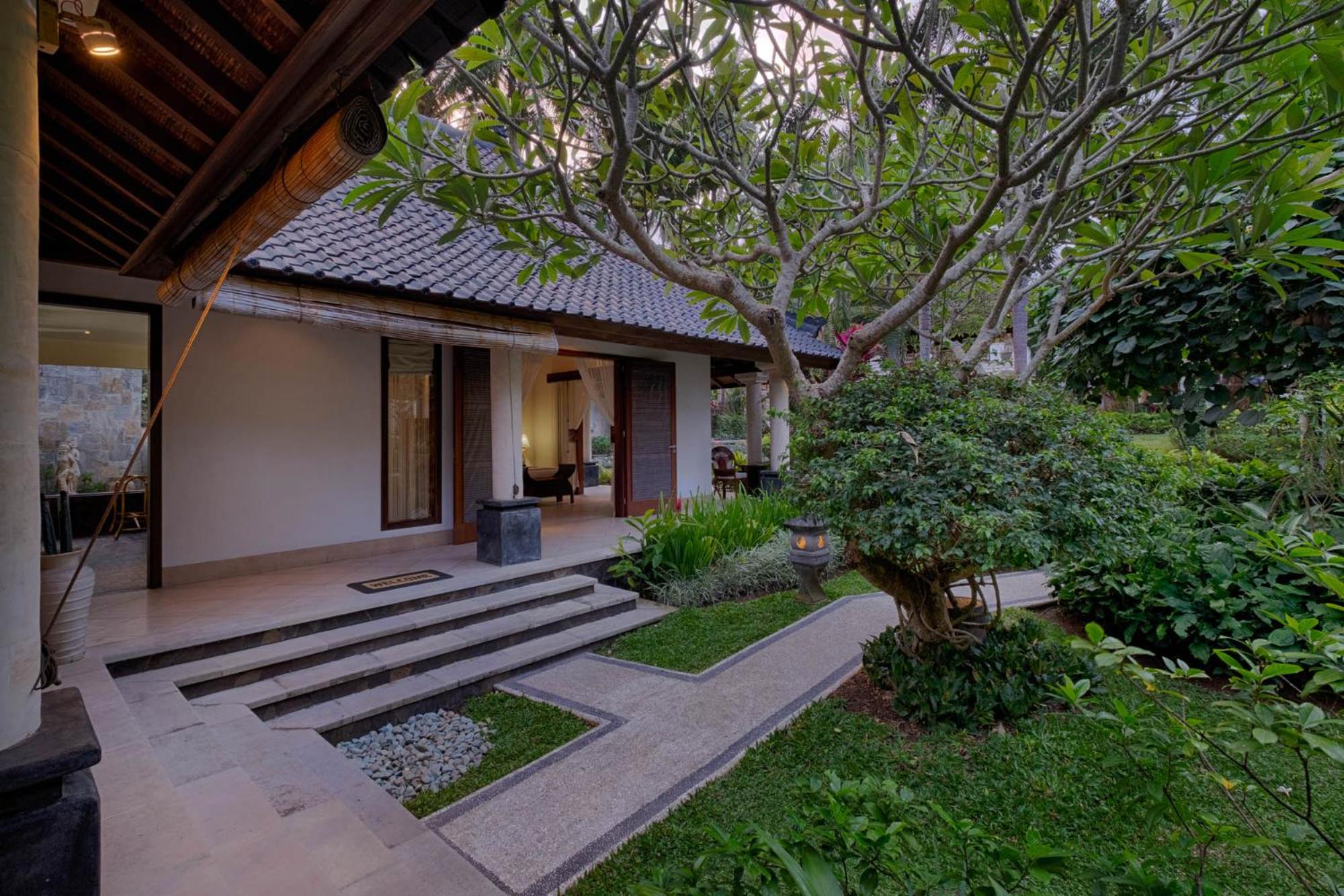 Four-Bedroom Villa with Private Pool and Garden View (2 minutes walk from beach) - Photo 38