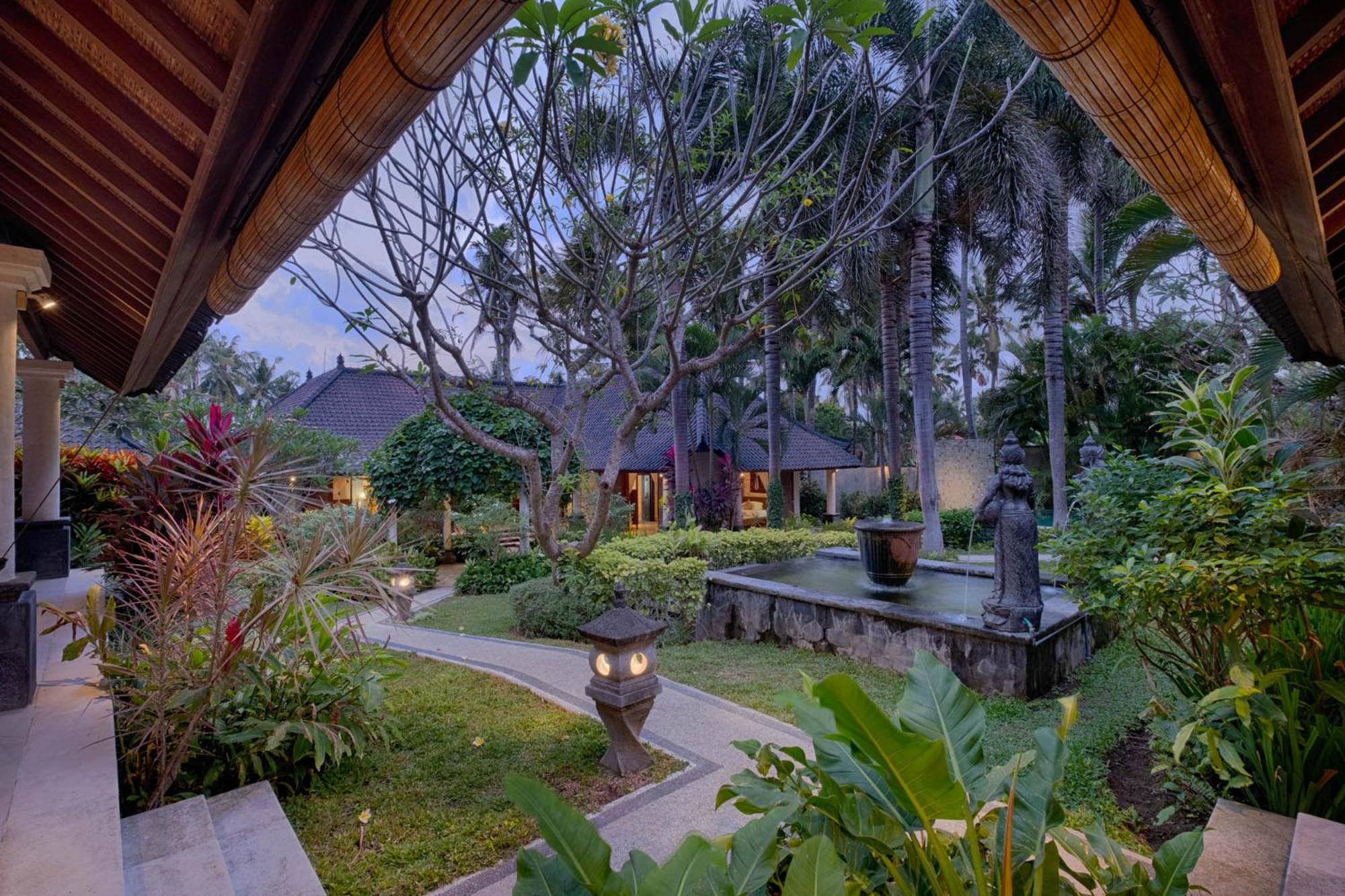 Four-Bedroom Villa with Private Pool and Garden View (2 minutes walk from beach) - Photo 43