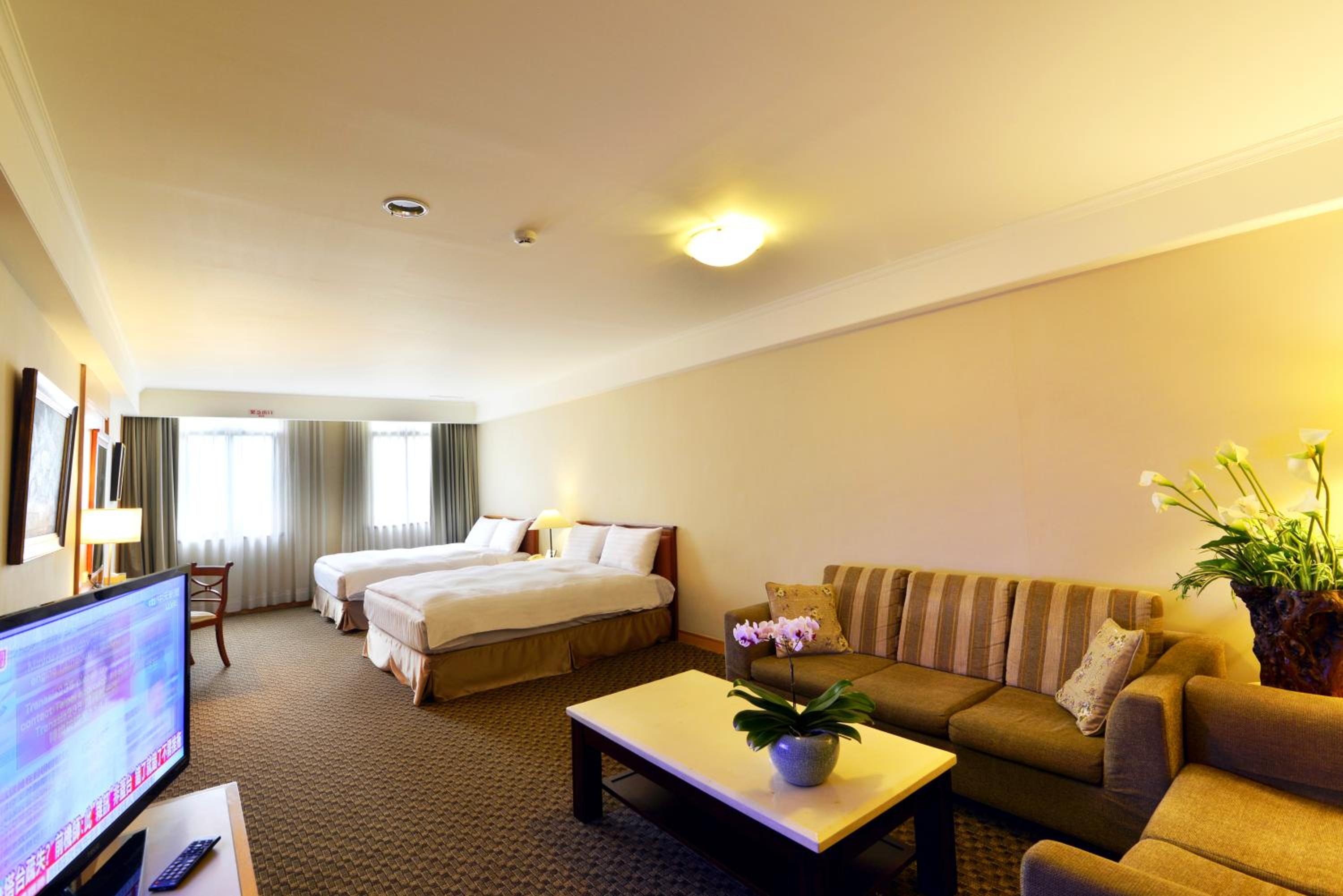 Deluxe Quadruple Room photo 2