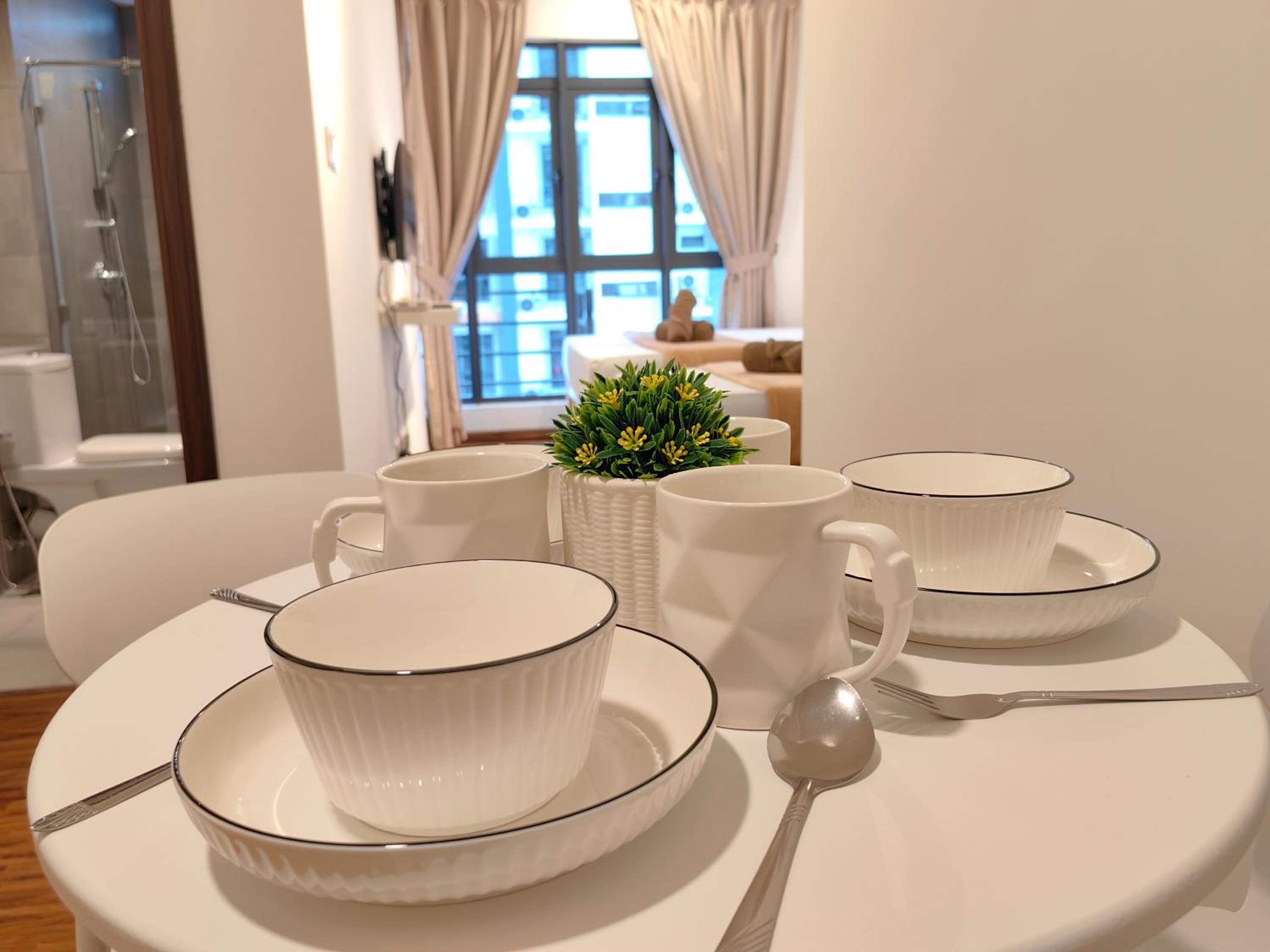 Standard Queen Room