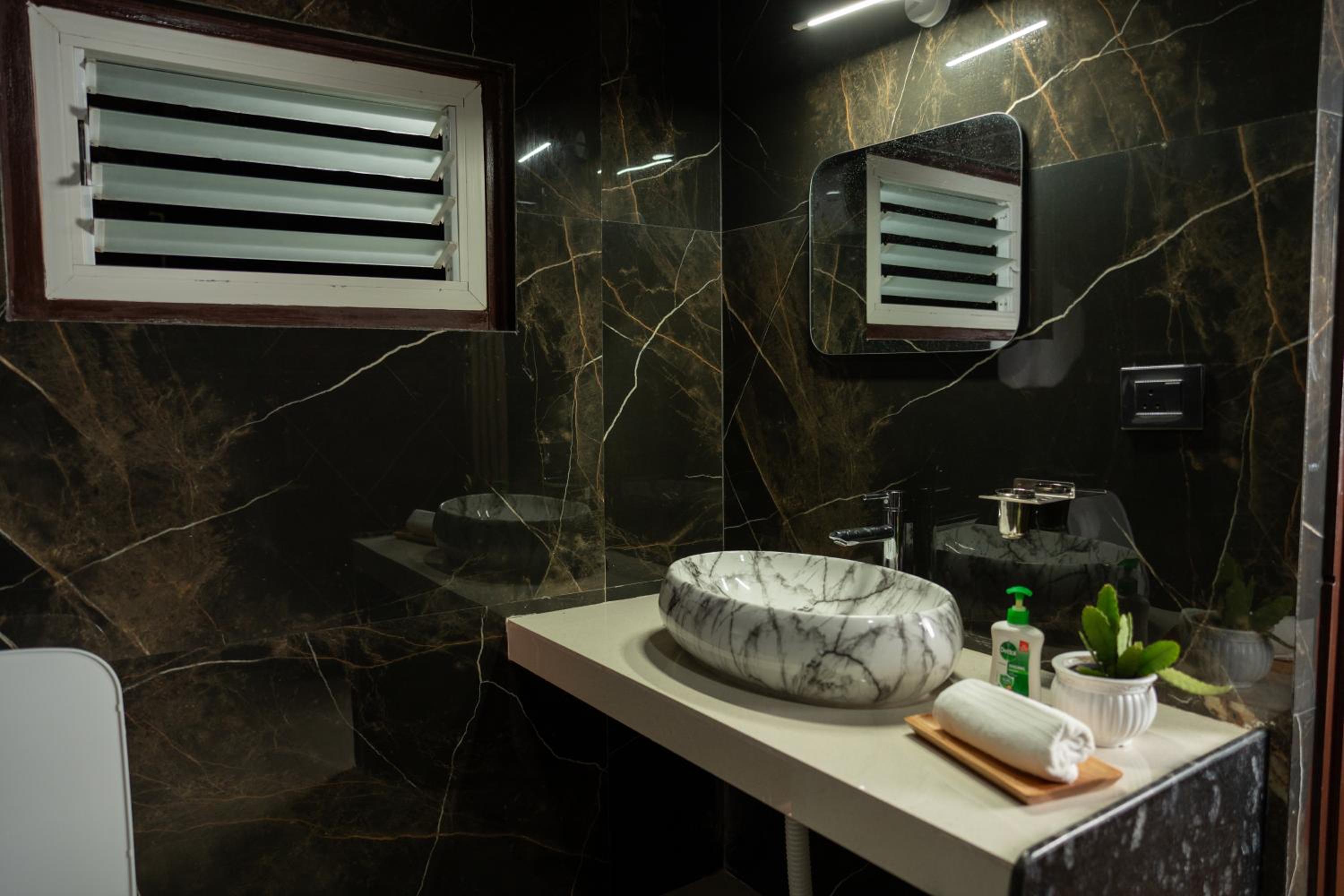 Double or Twin Room photo 2