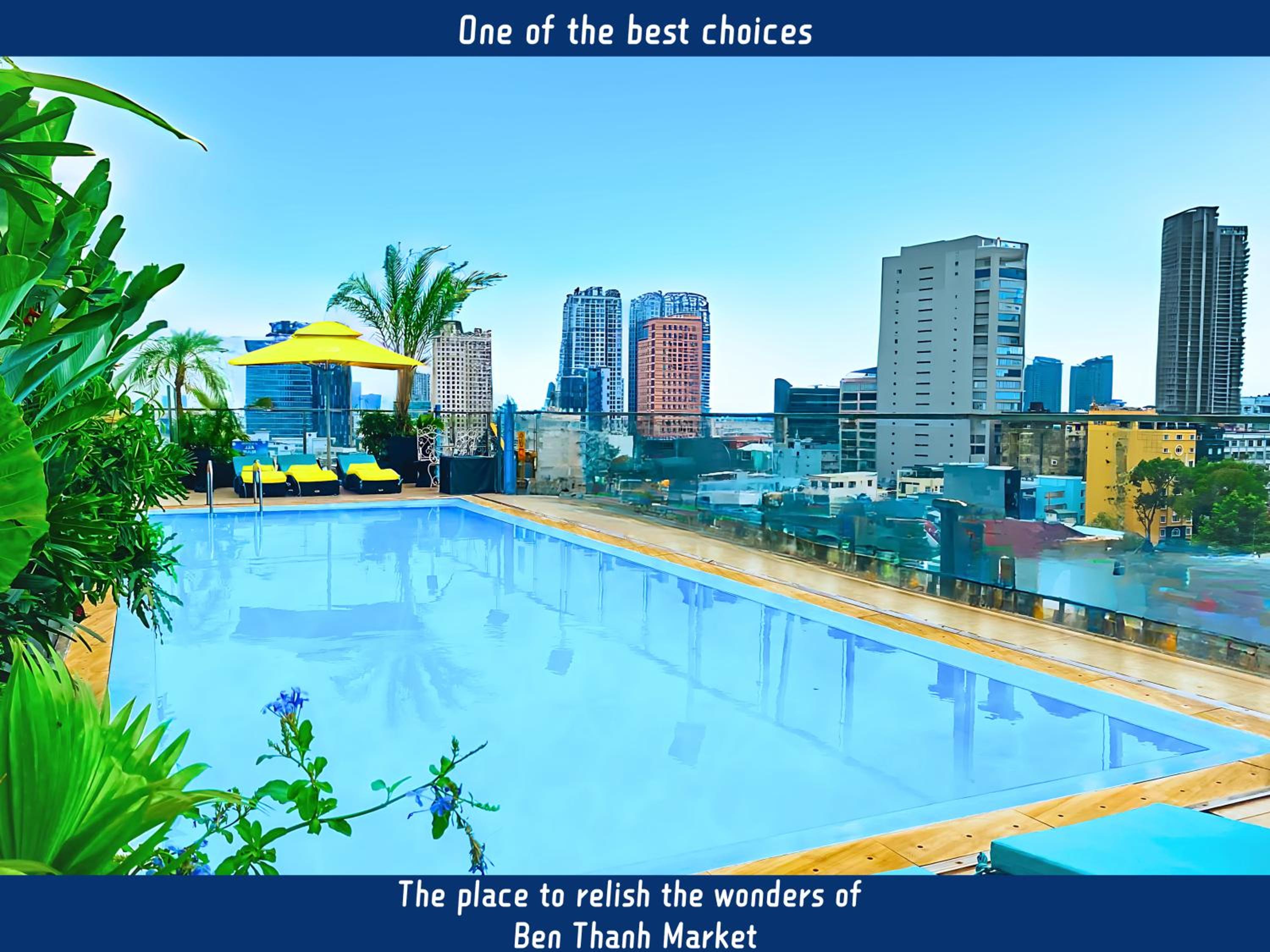 Deal Of The Day - Free Airport Drop Off & 1 Signature Cocktail photo 2