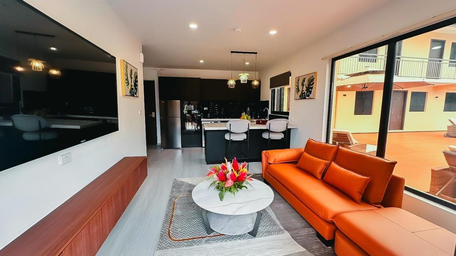 Executive Suite photo 6