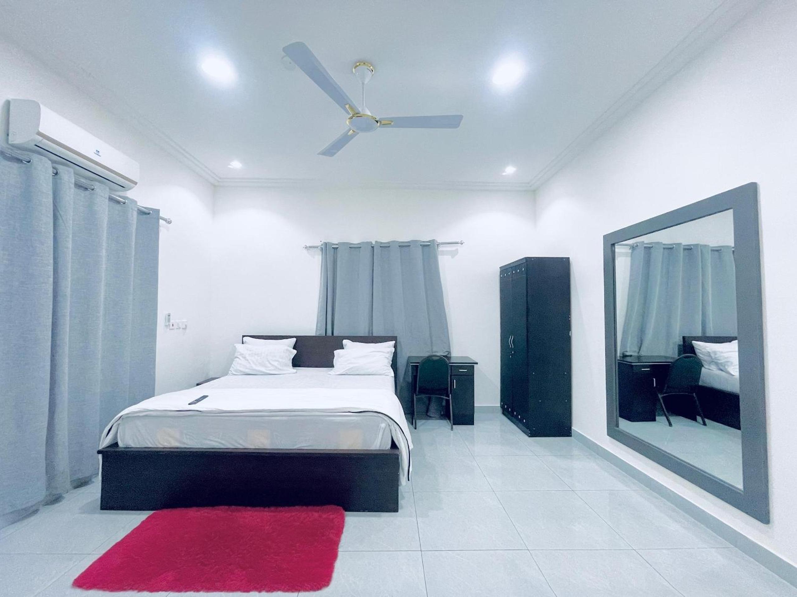 Deluxe Queen Room photo 1