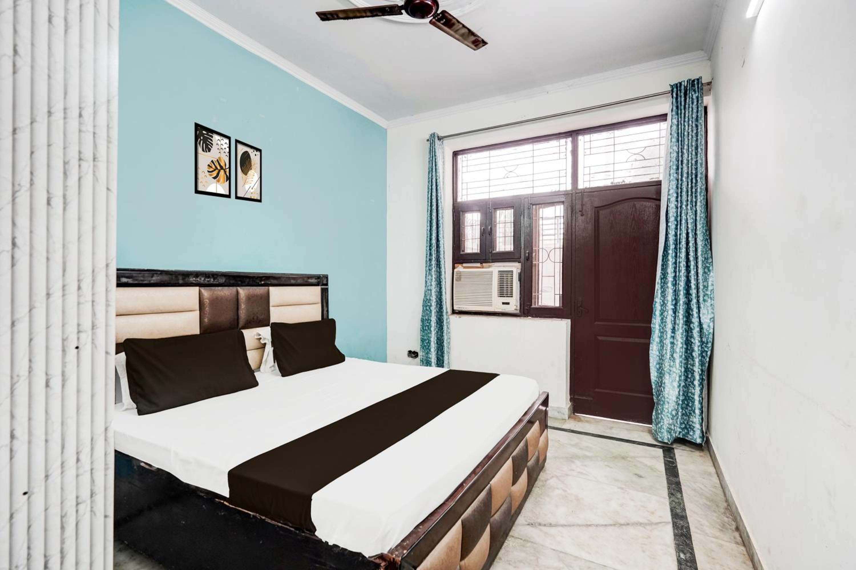Classic Triple Room