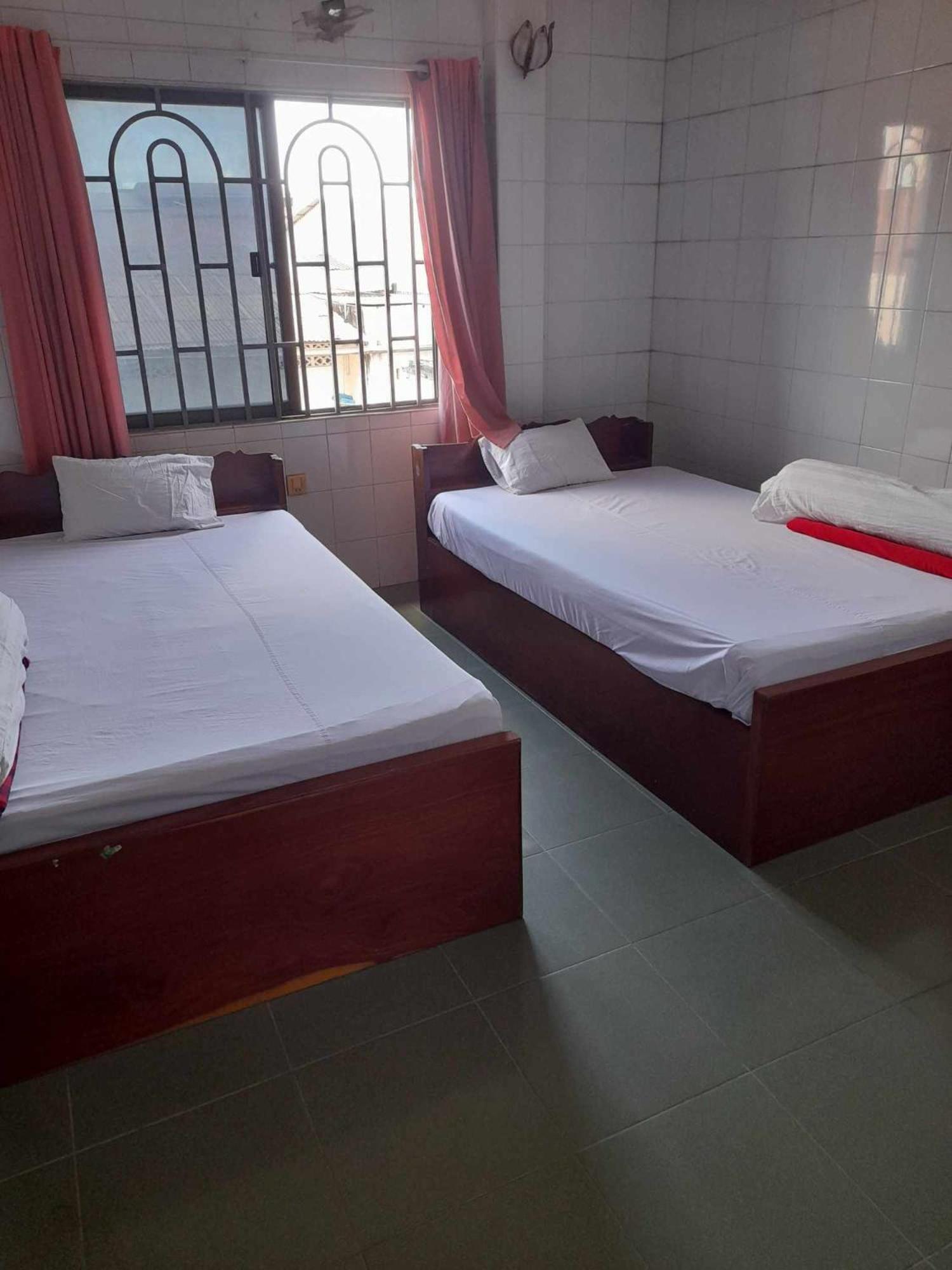 Twin Room With Bathroom