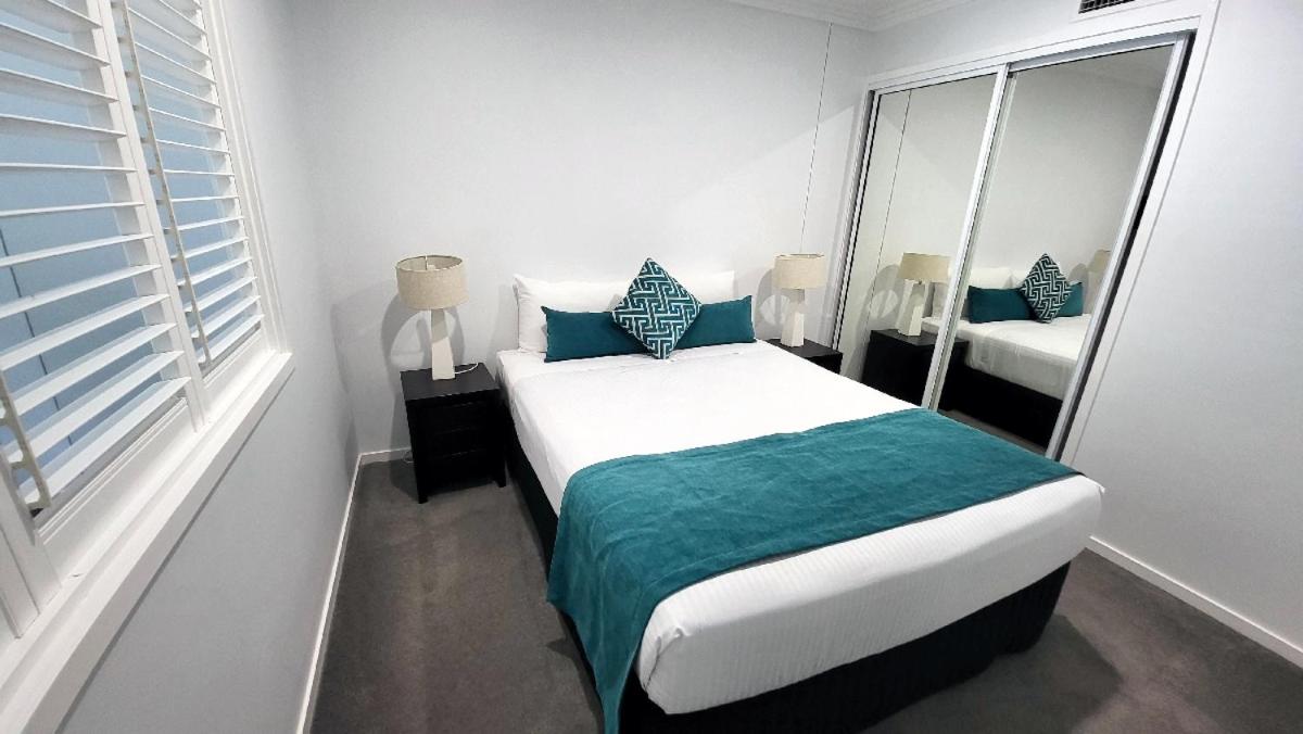 One-Bedroom Apartment with Pool View photo 1