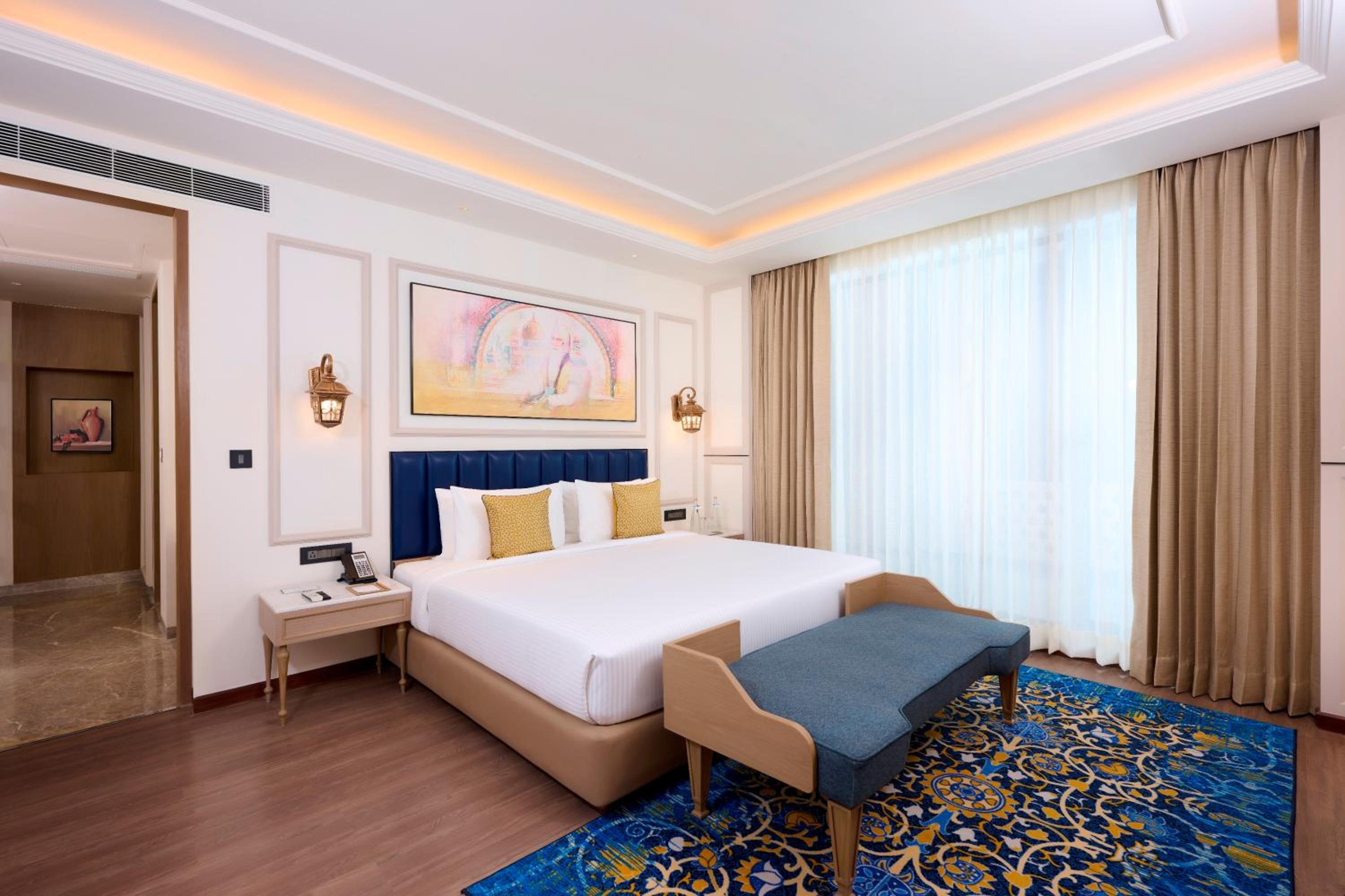 Royal Suite – 10% Off On Laundry Service Per Night Per Room