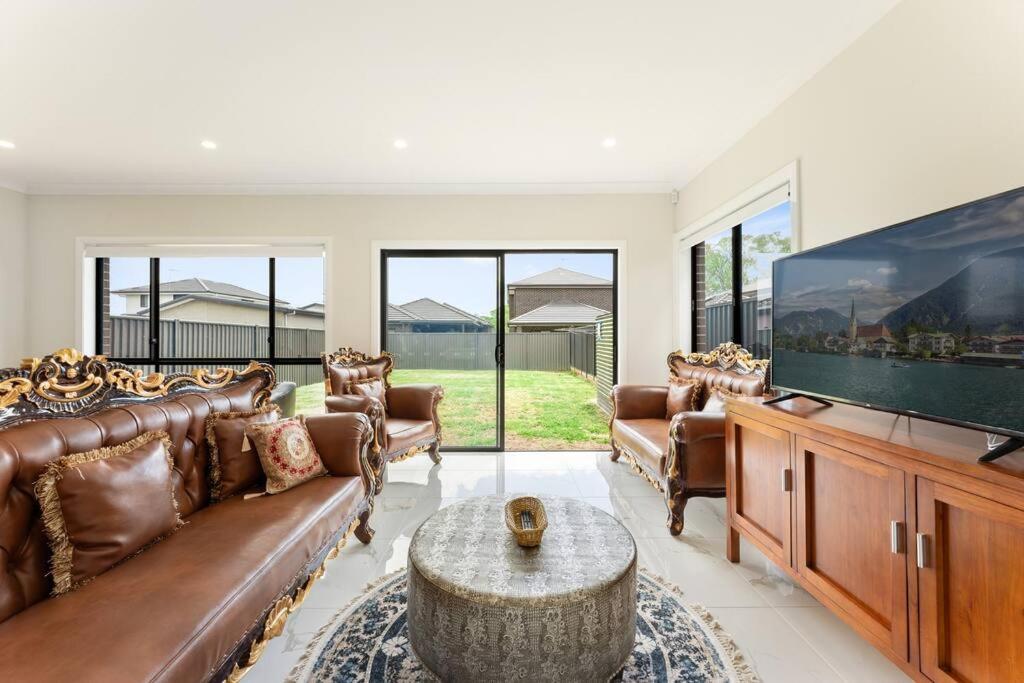 Villa photo 1