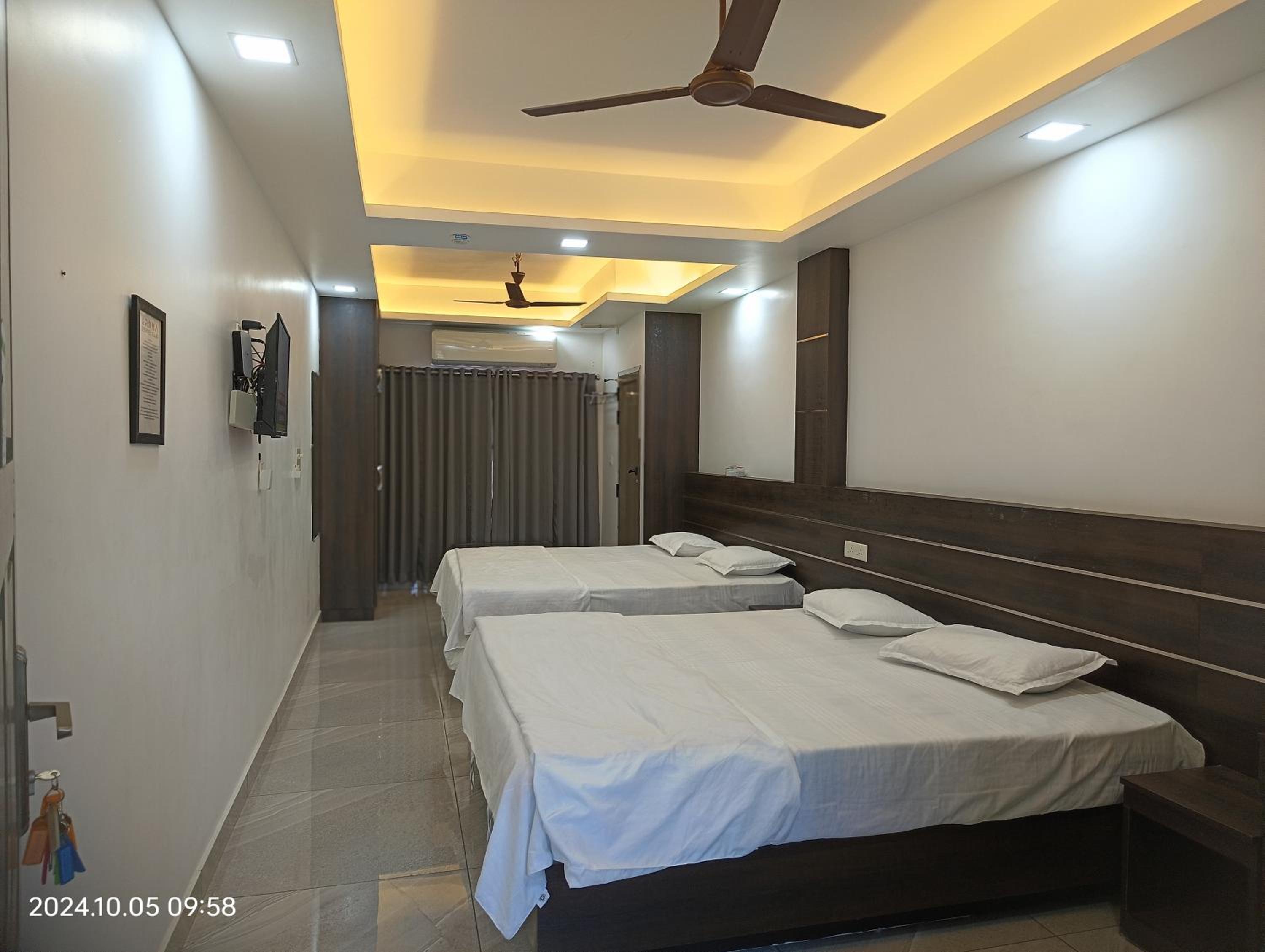 Deluxe Double Room - Photo 5