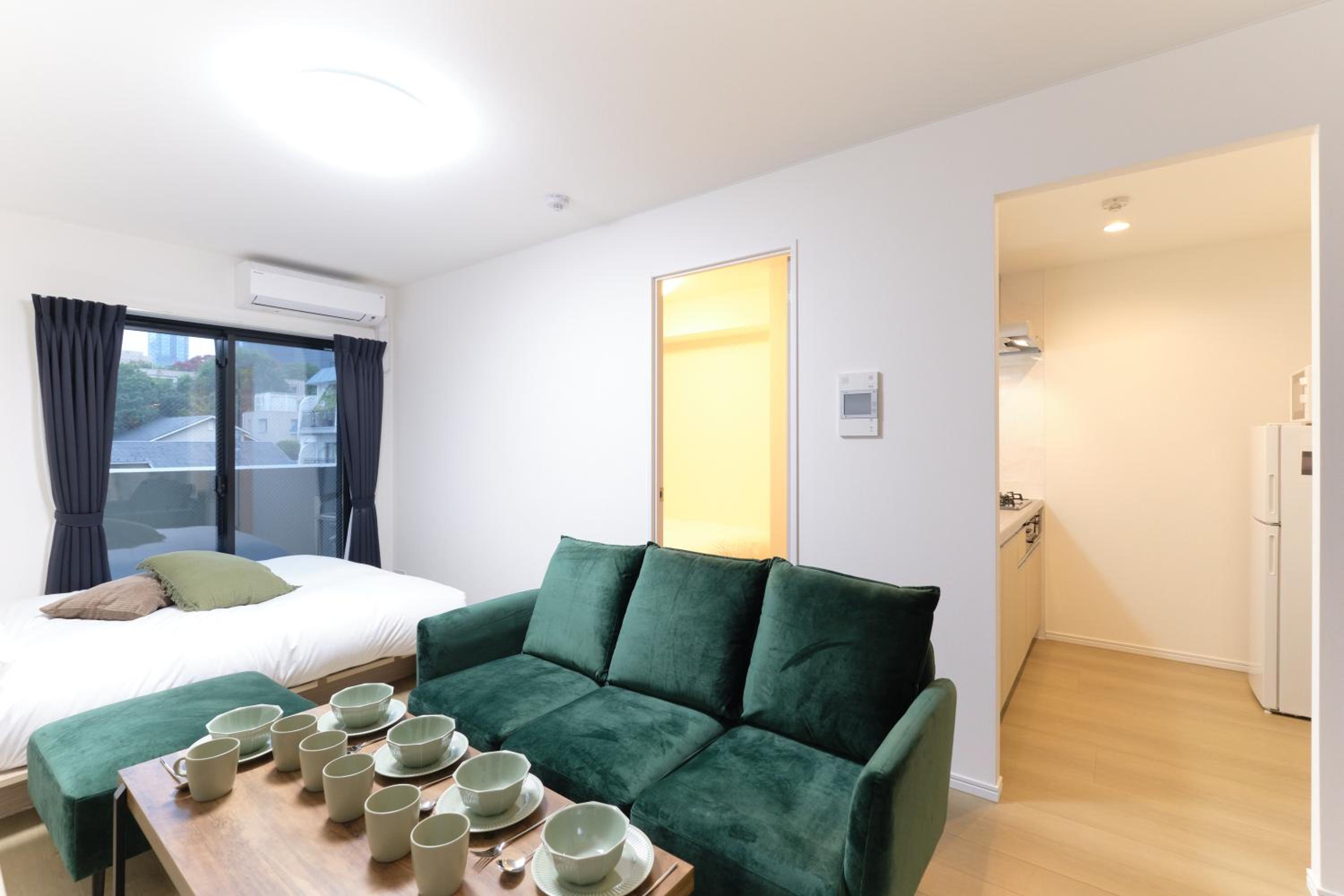One-Bedroom Apartment photo 1