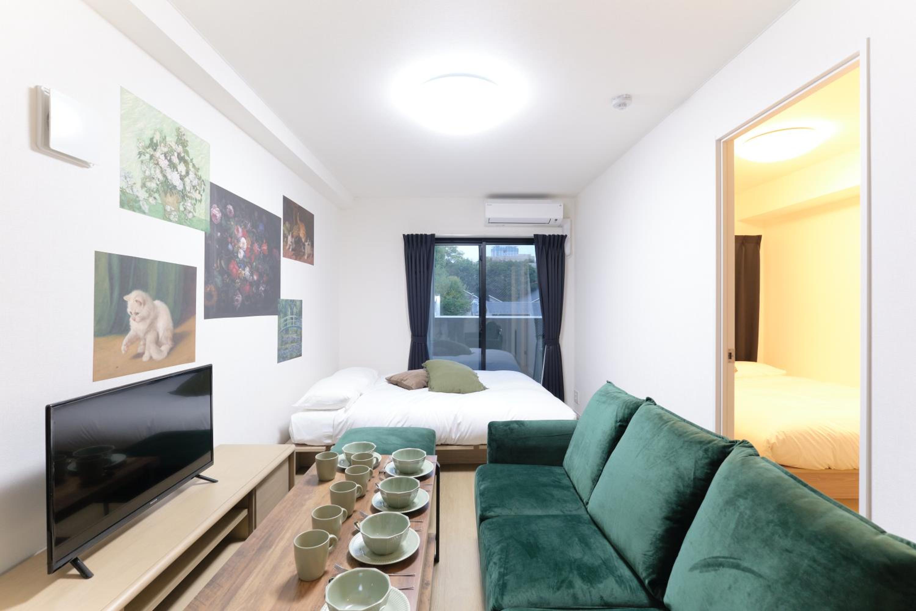 One-Bedroom Apartment