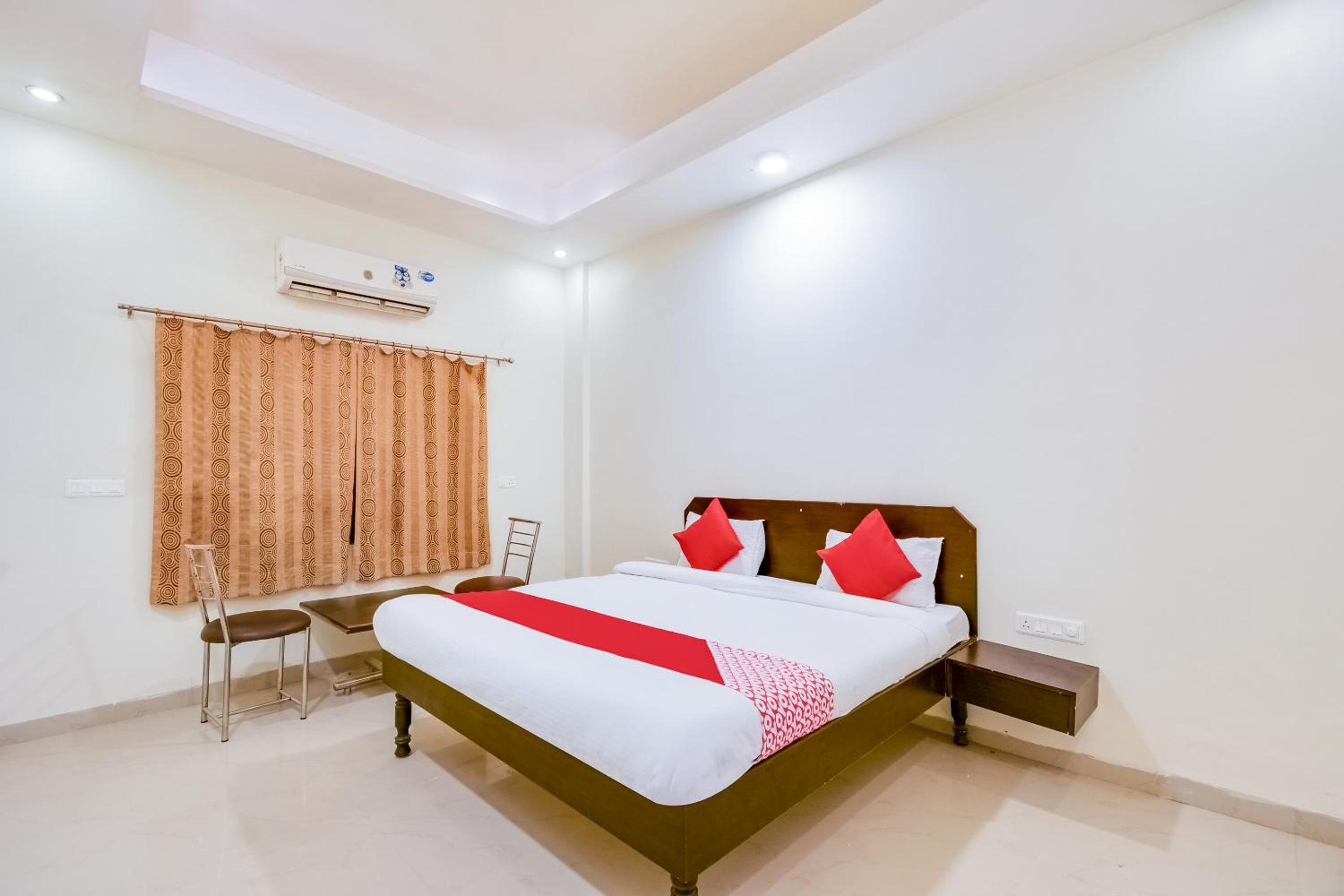 Classic Triple Room