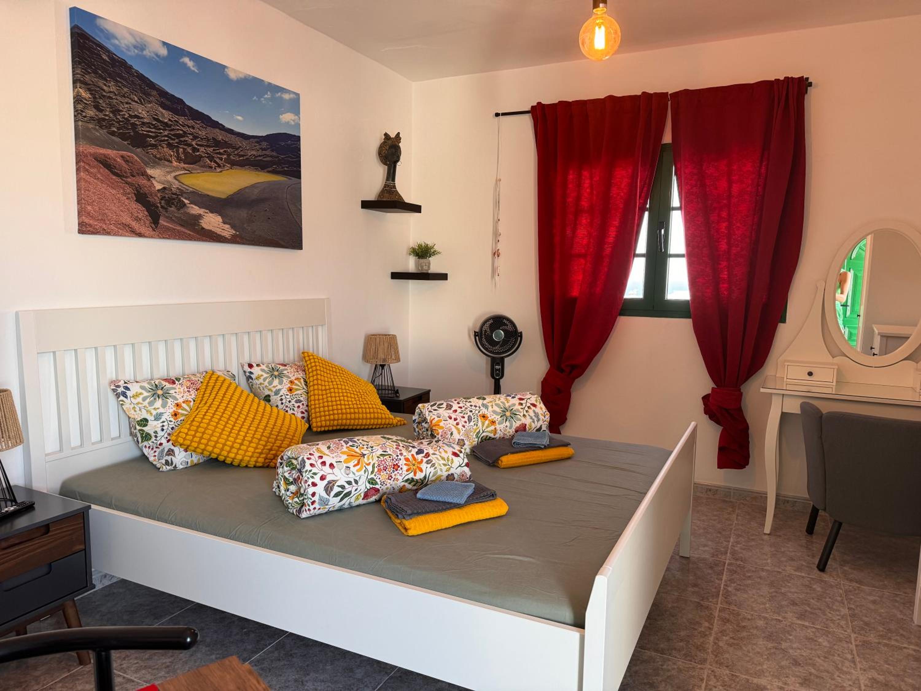 Deluxe Double Room with Sea View photo 3