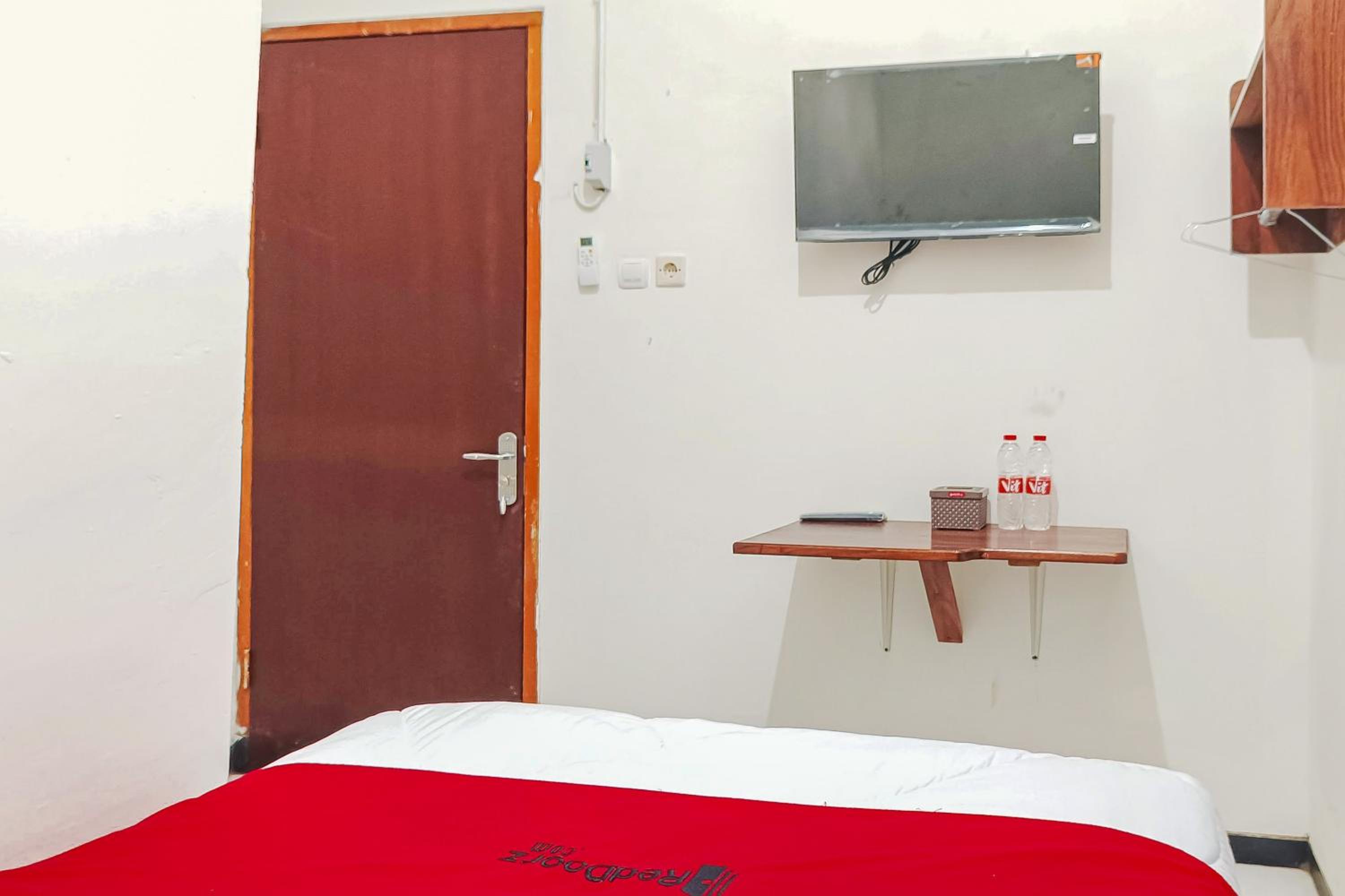 Single Room photo 3