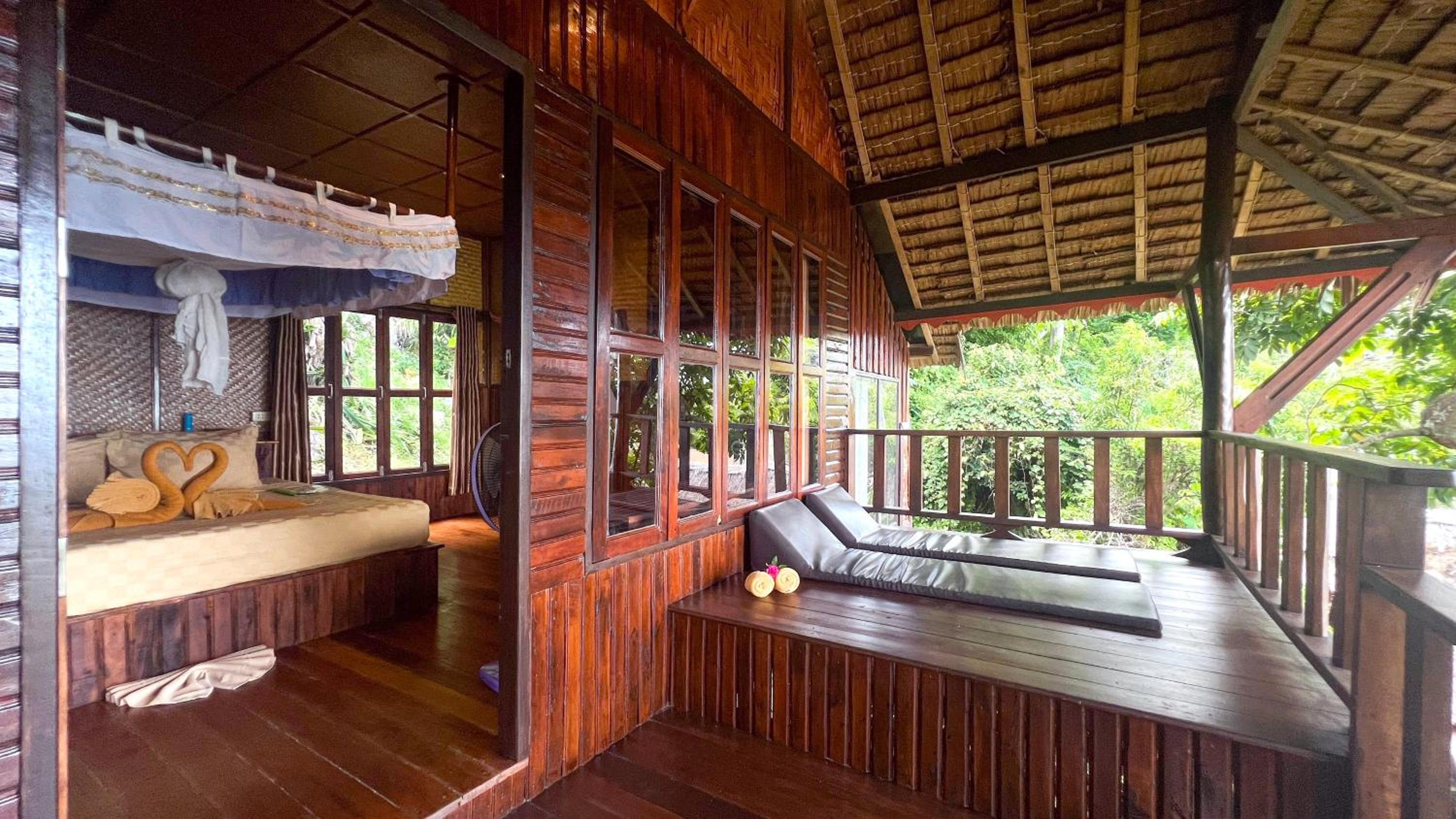 Bungalow Seaview - Fan Room - Photo 7
