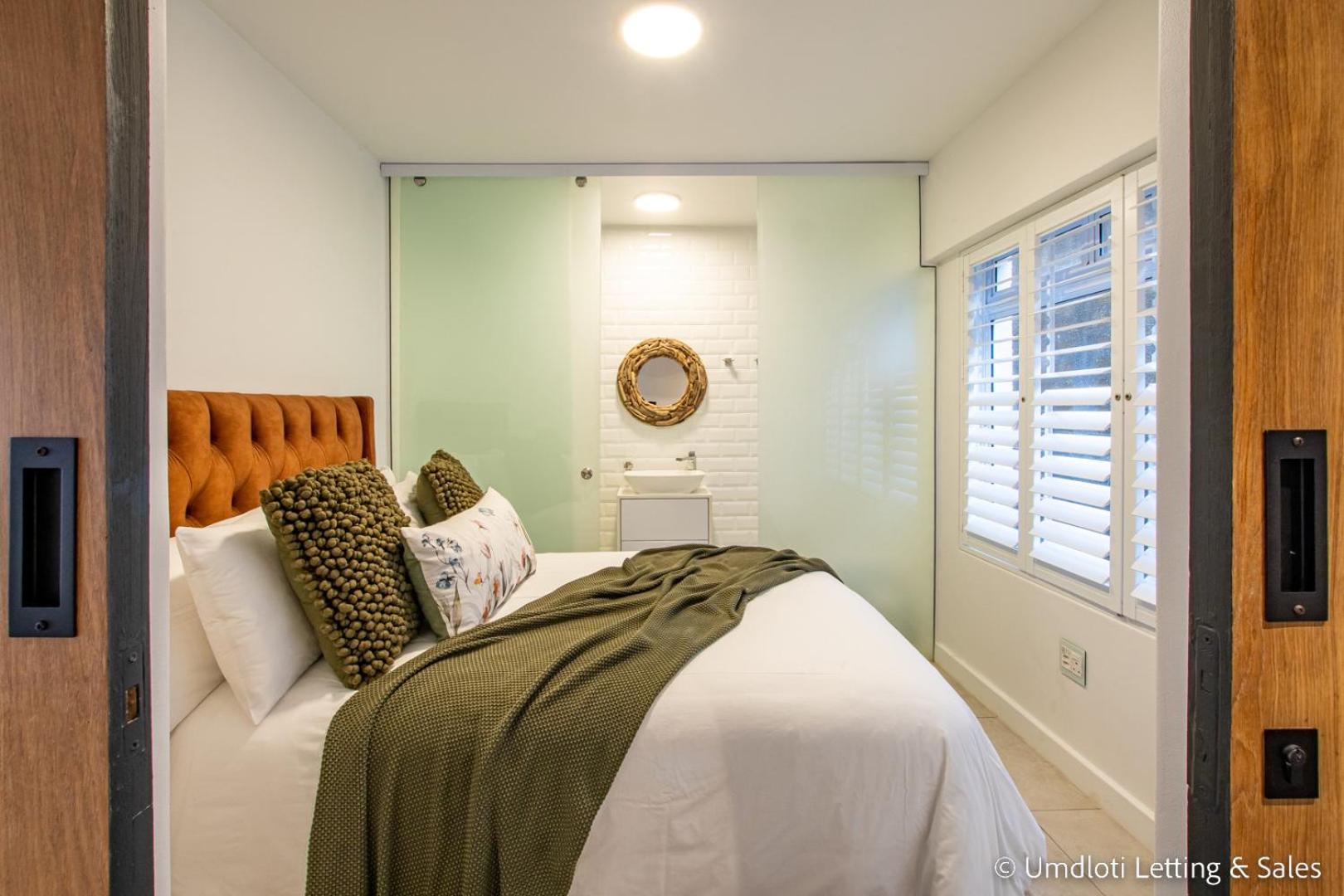 Three-Bedroom Apartment with Ocean View photo 1