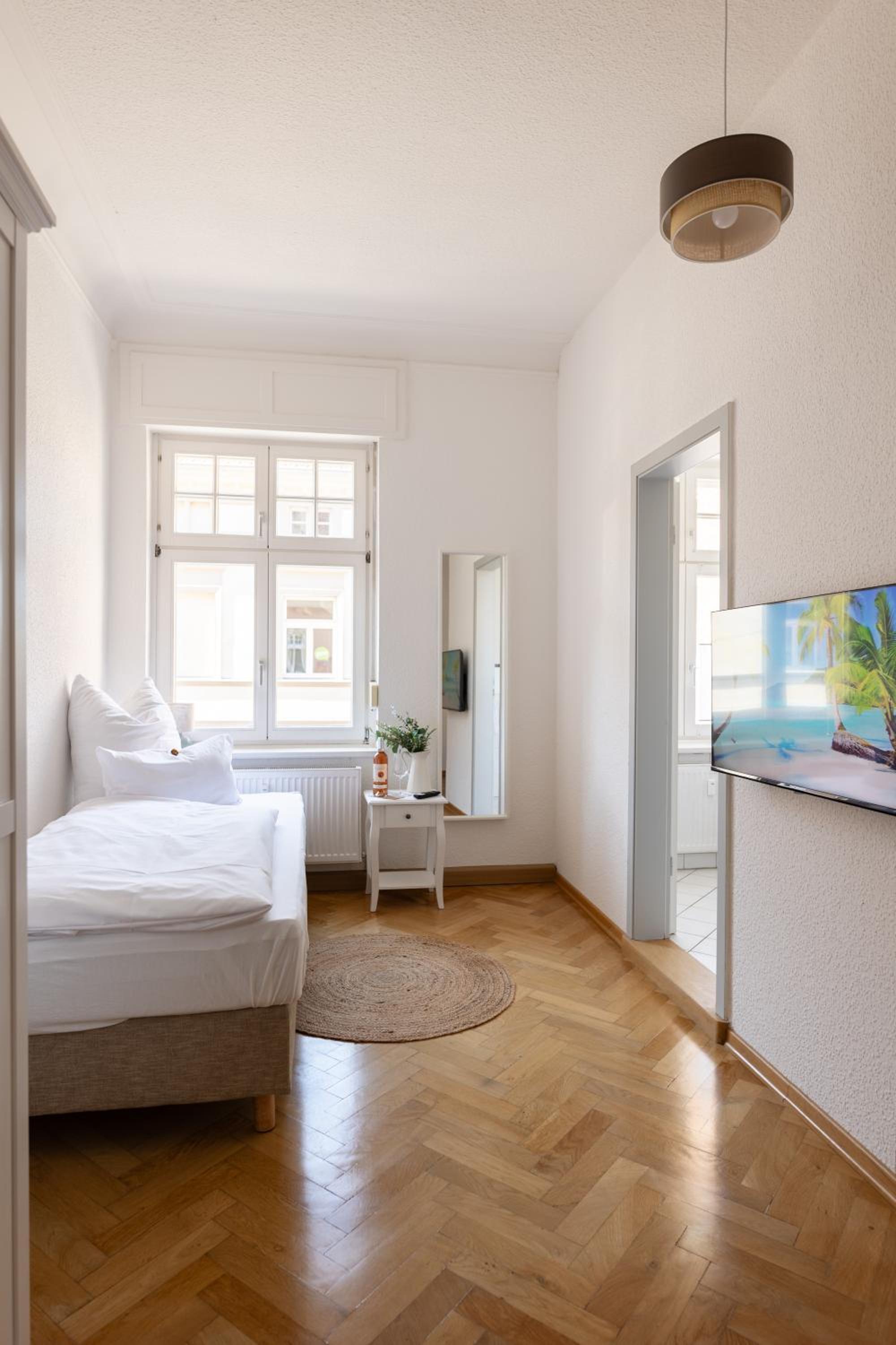 Economy Twin Room