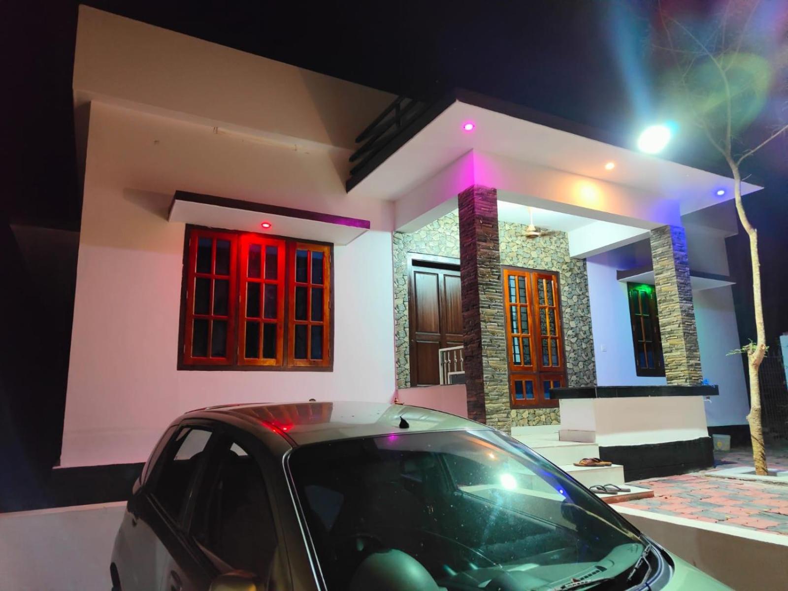 Three-Bedroom Villa photo 1
