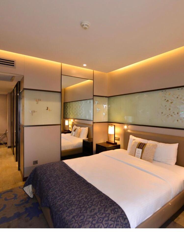 Superior King Room photo 2