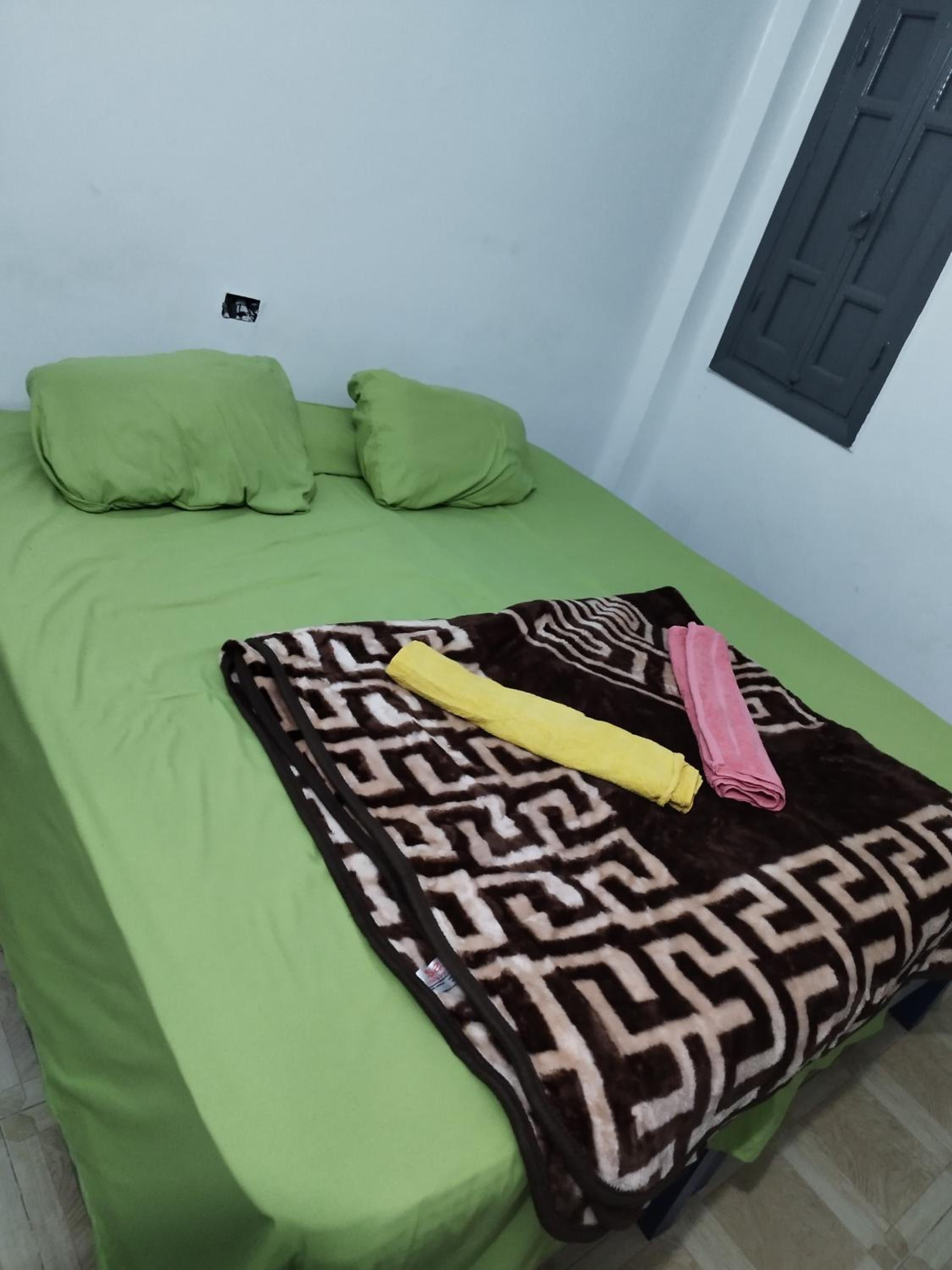 Double or Twin Room with Shared Bathroom photo 1