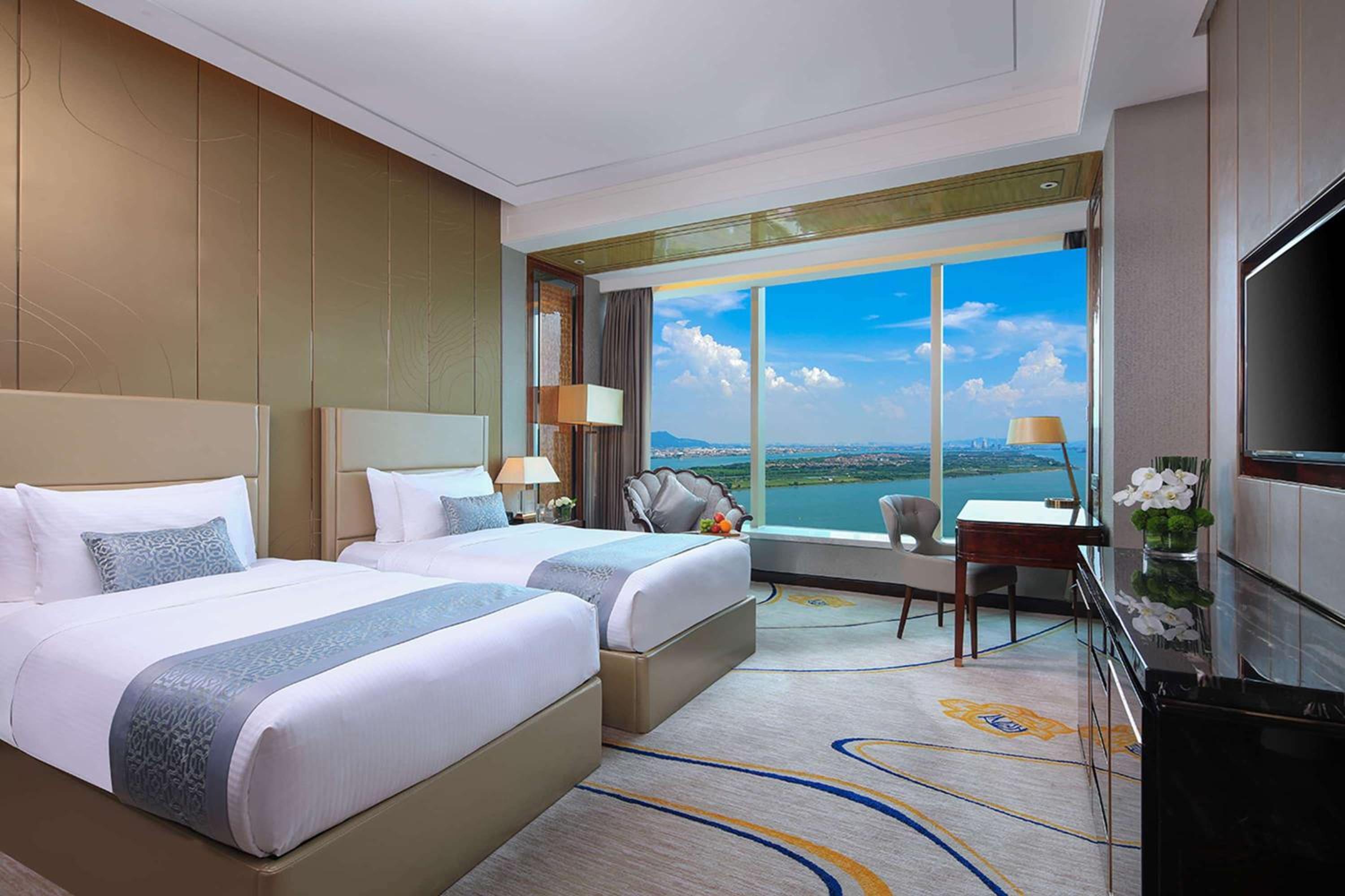 Deluxe Twin Room photo 1