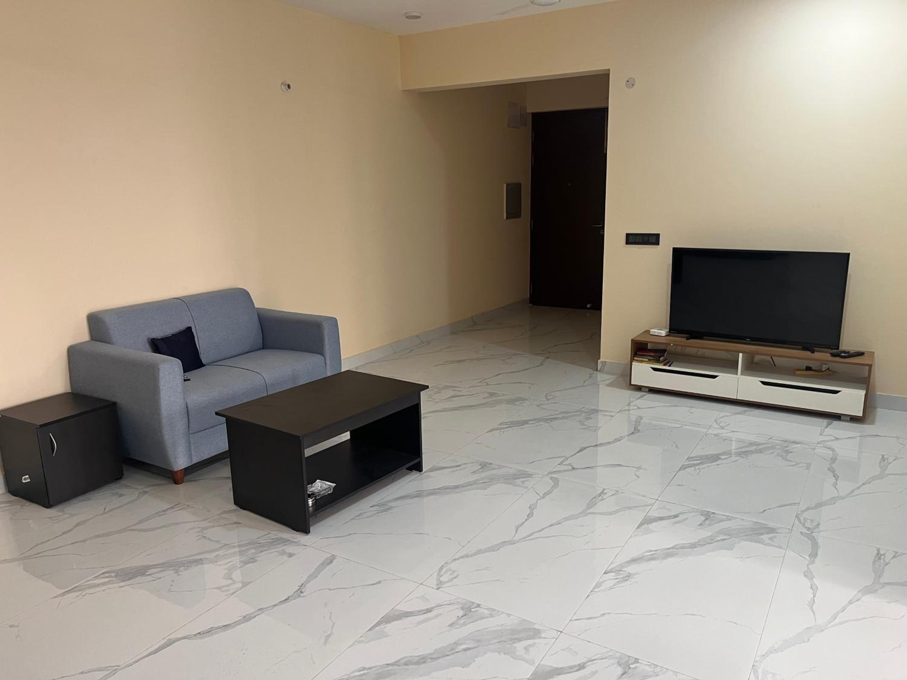 Apartment photo 1