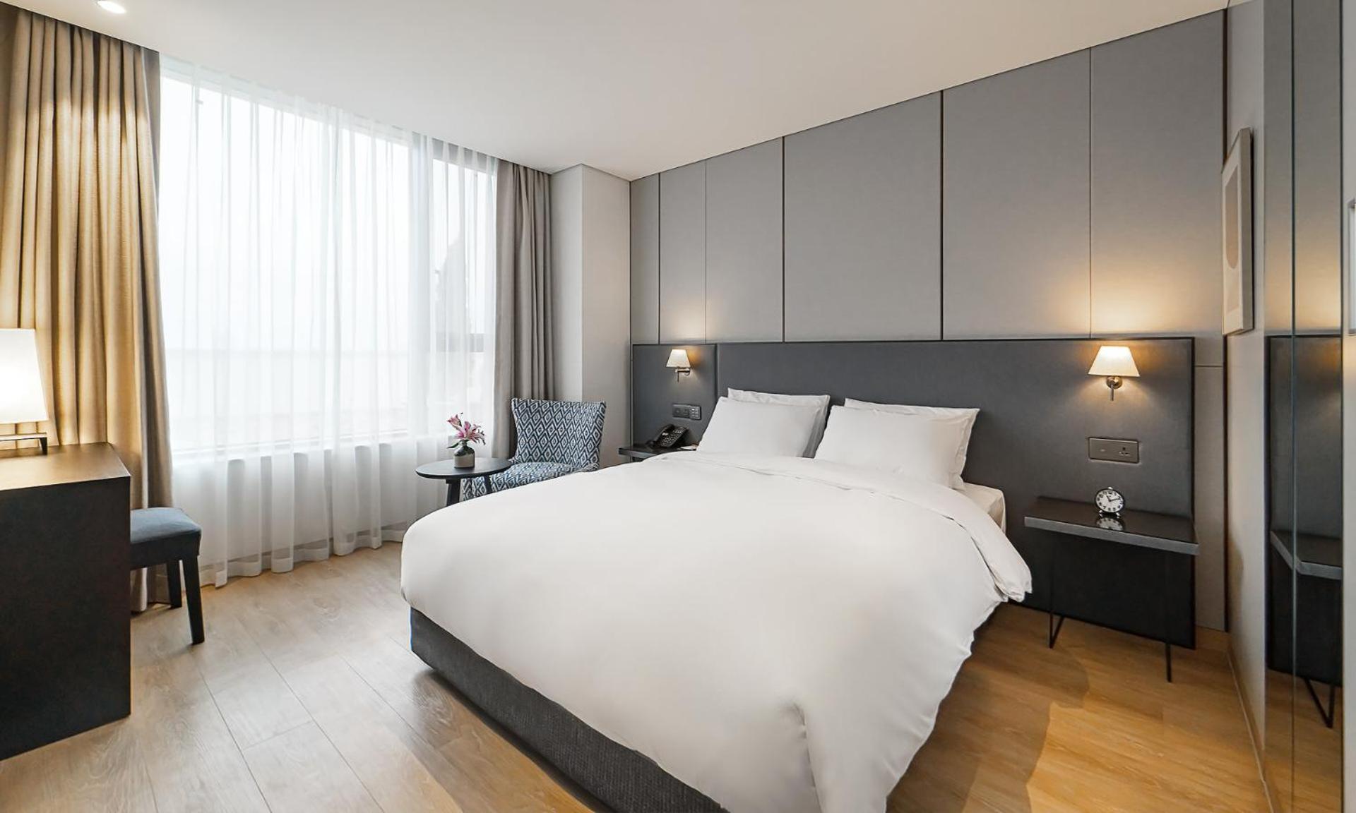 Standard Double Room - Photo 3