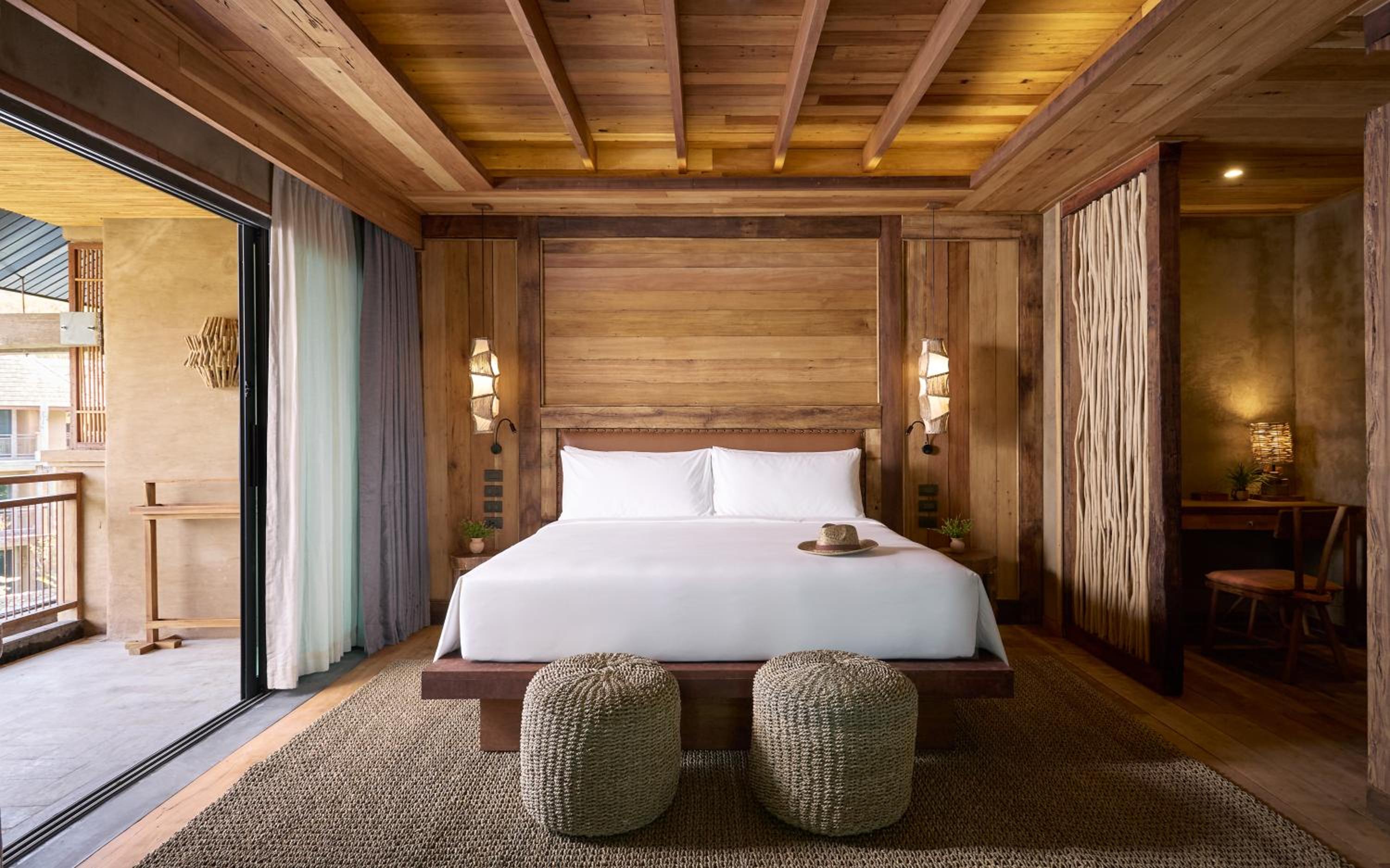 King Suite with City View