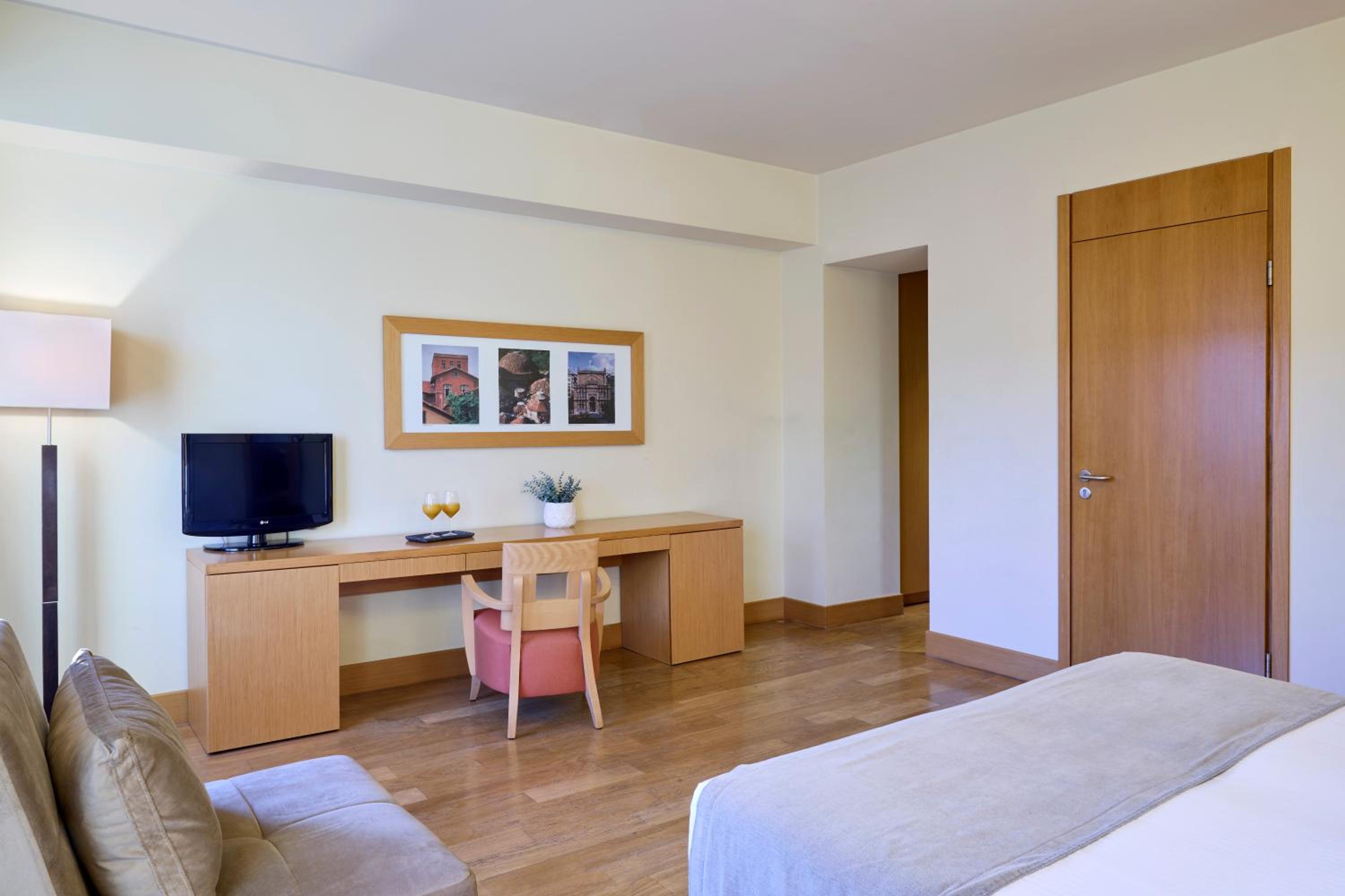 Family Suite - Photo 3