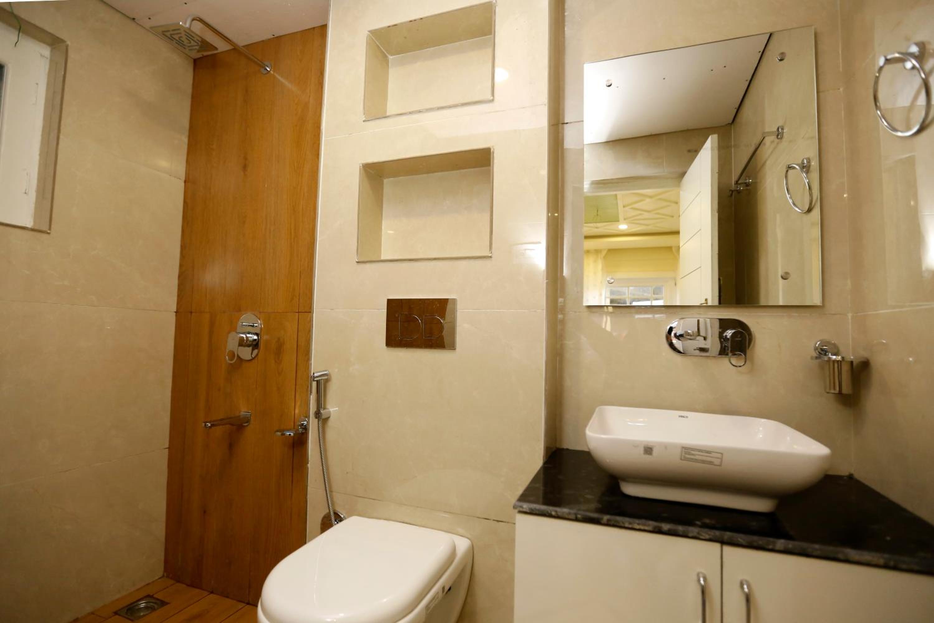 Two-Bedroom Apartment - Photo 15