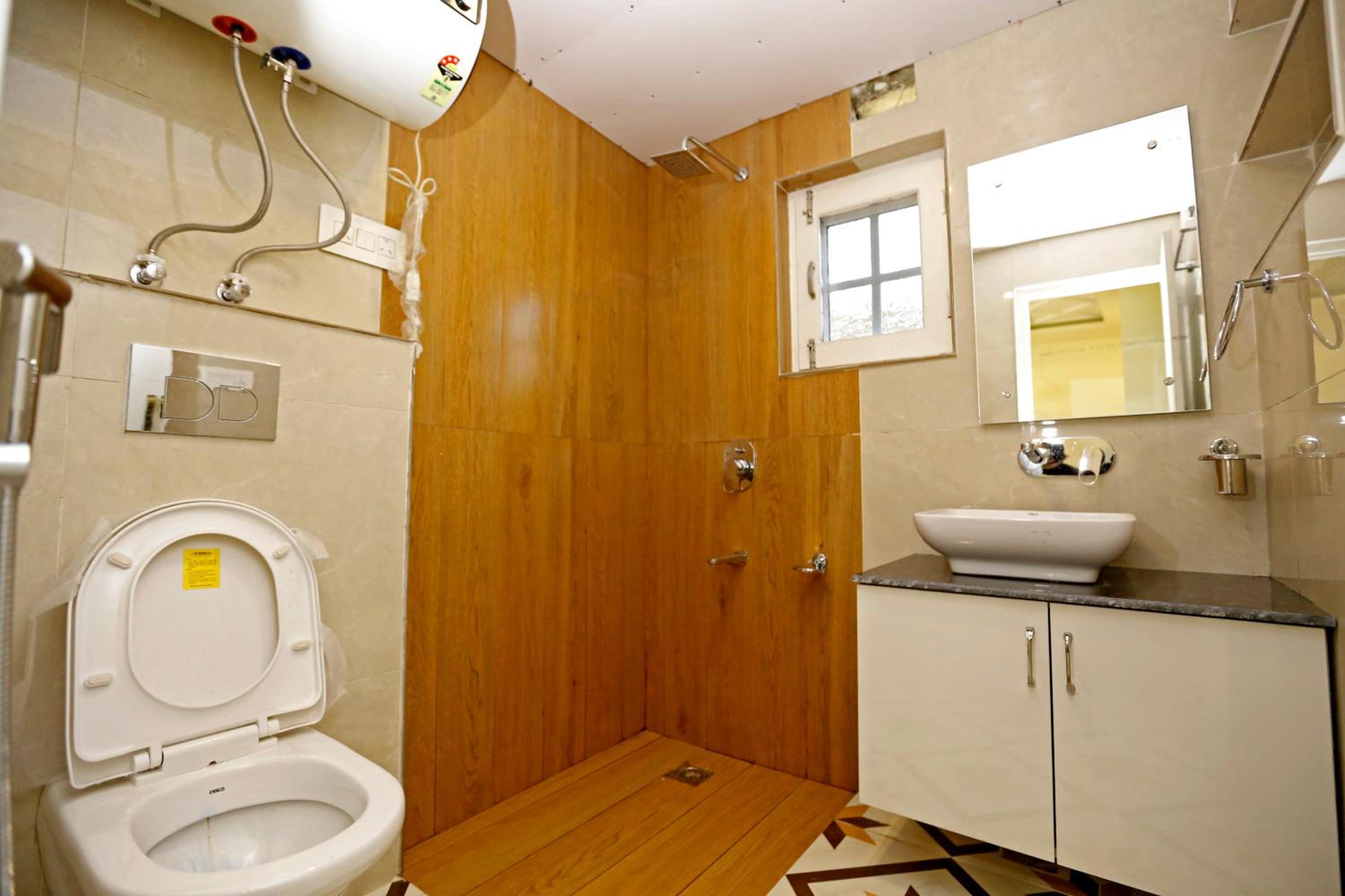 Two-Bedroom Apartment - Photo 9