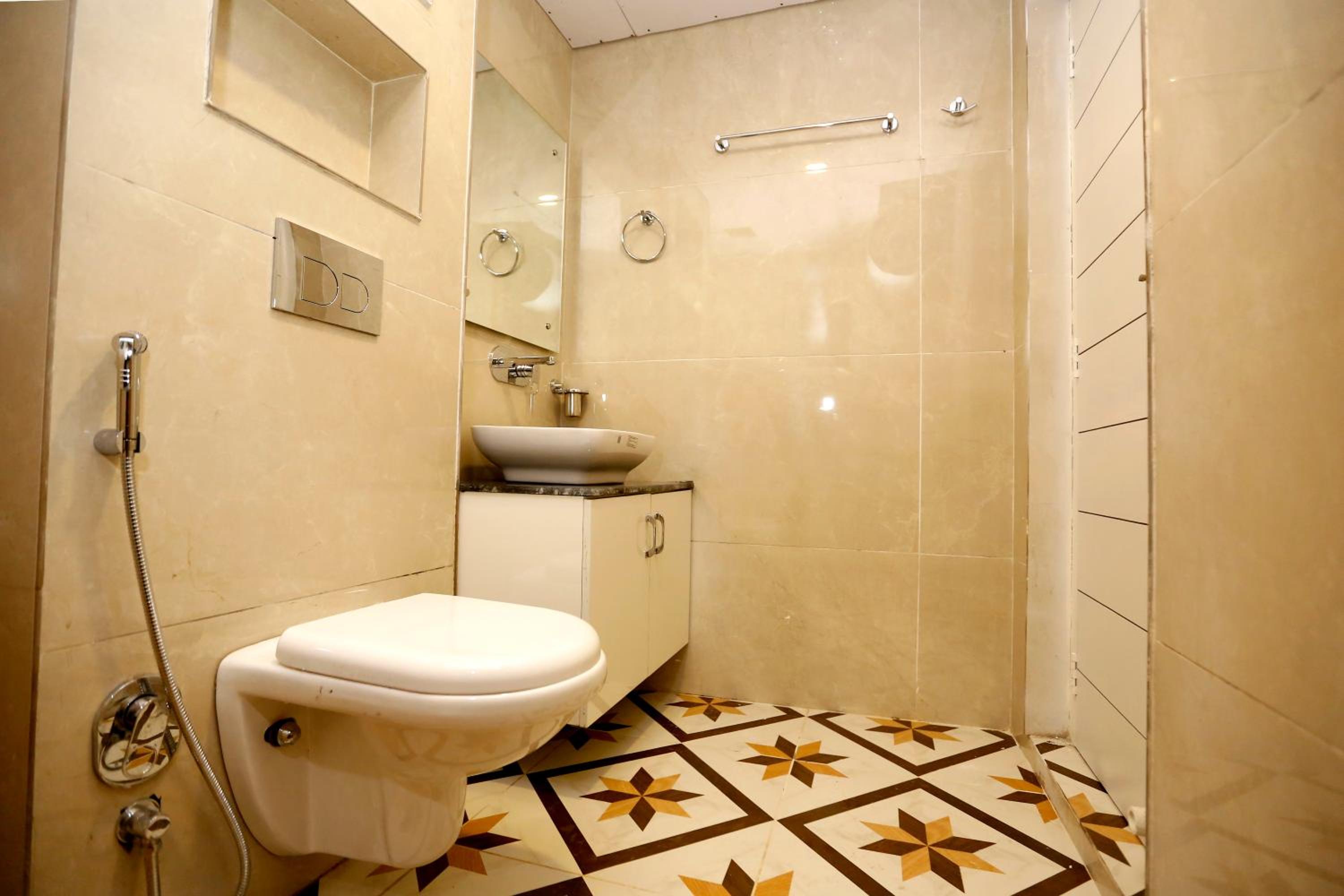 Two-Bedroom Apartment - Photo 8