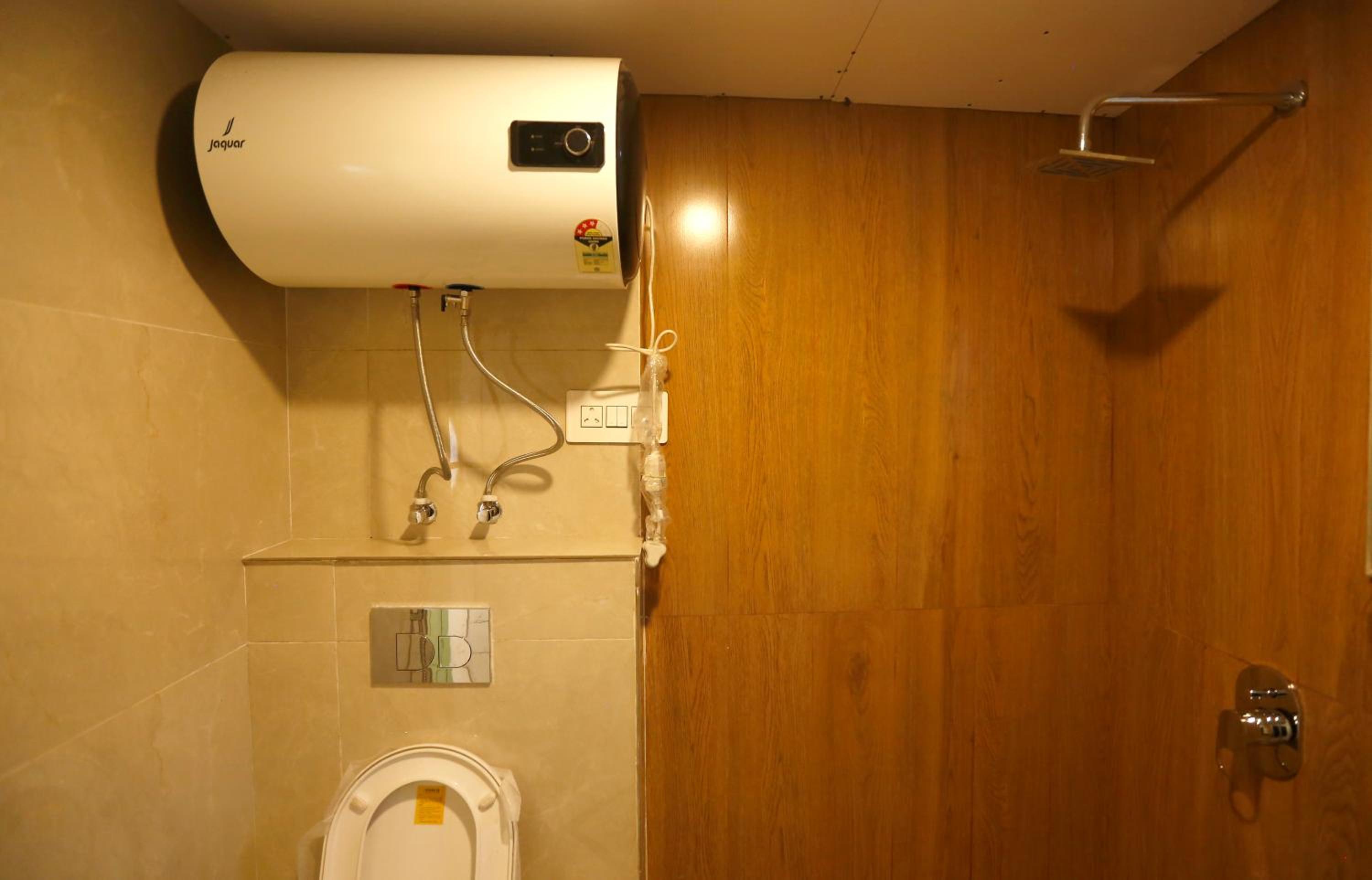 Two-Bedroom Apartment - Photo 6