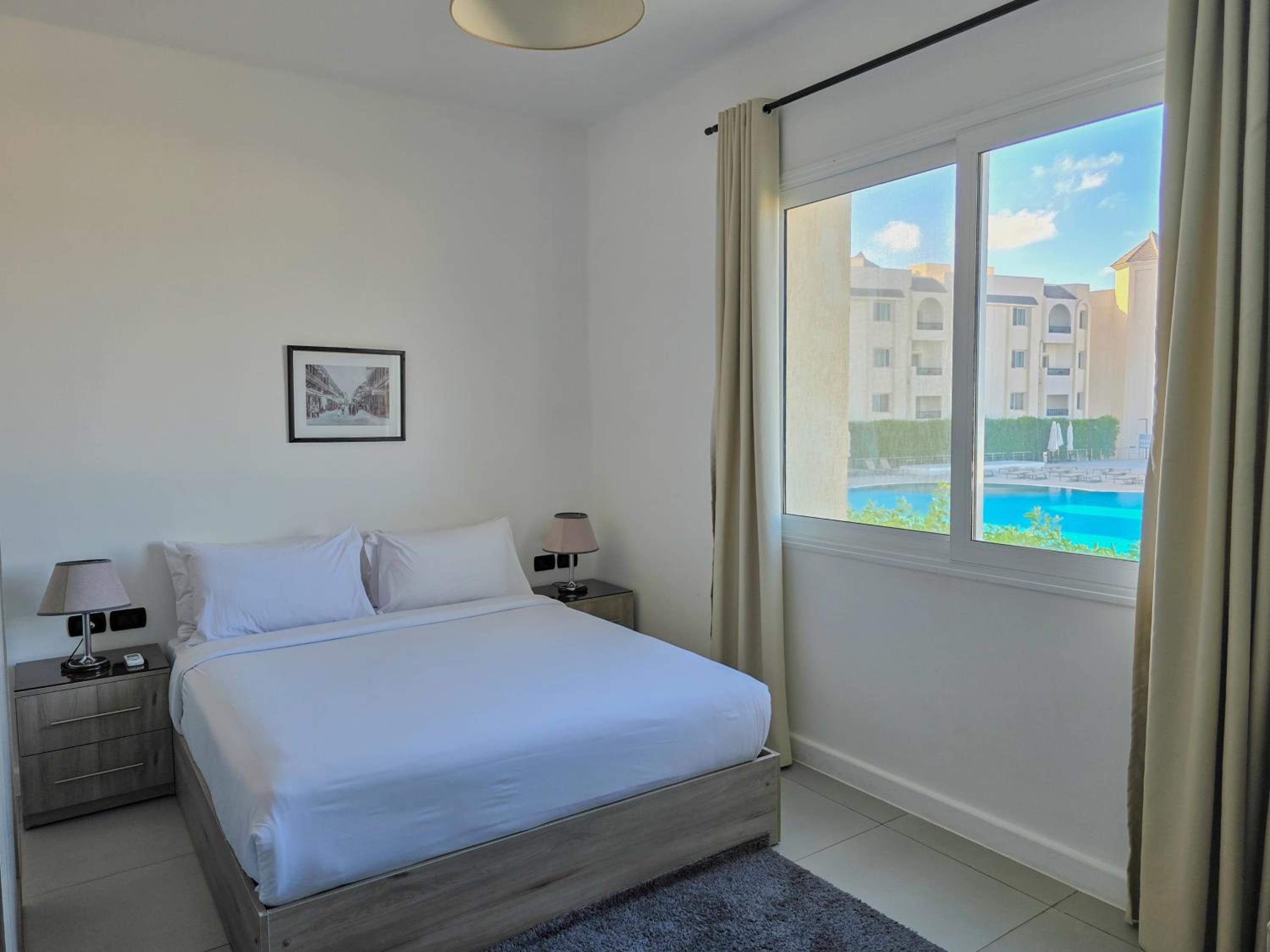Deluxe Suite - Photo 2