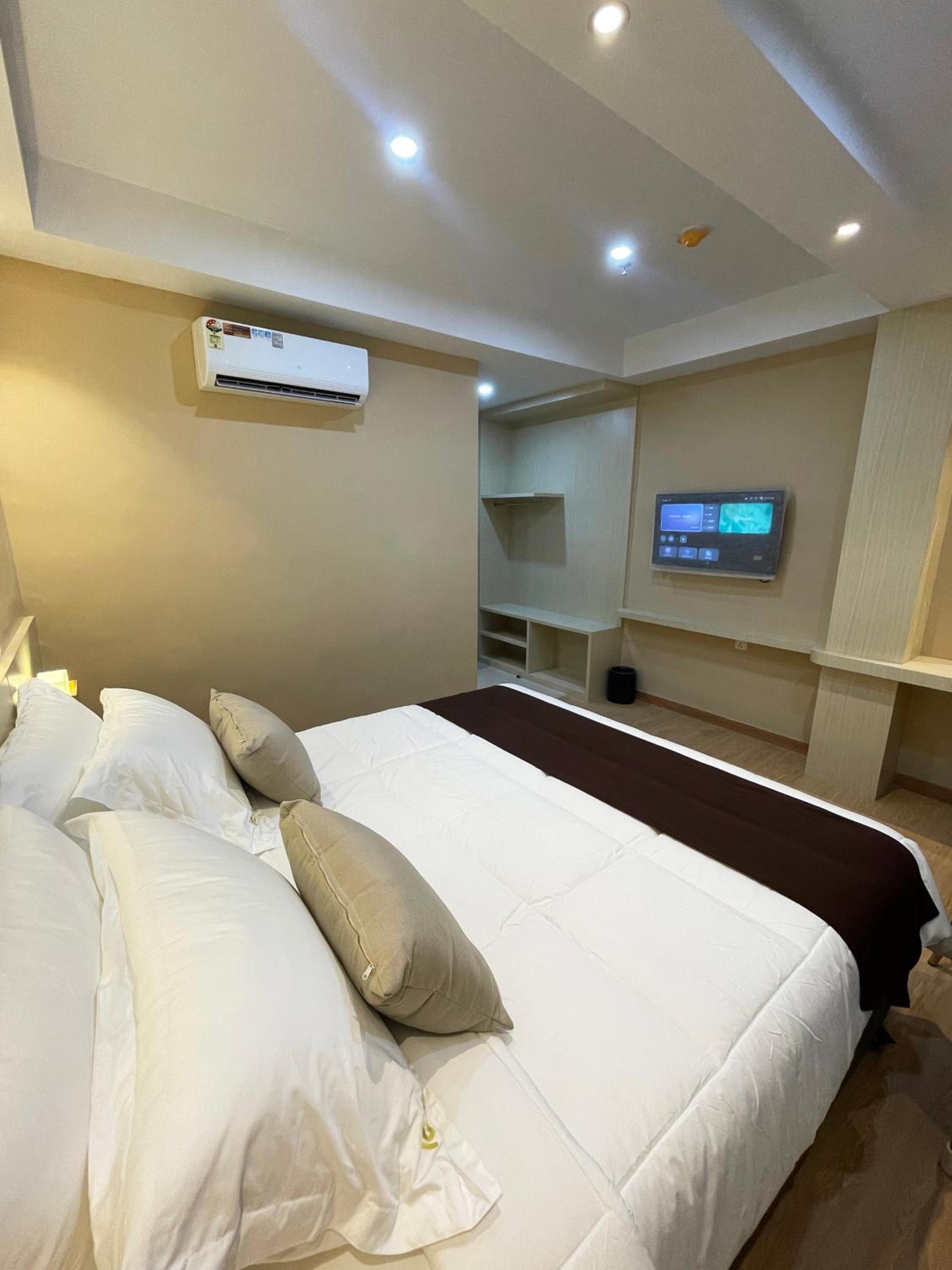 Superior Double Room - Photo 8