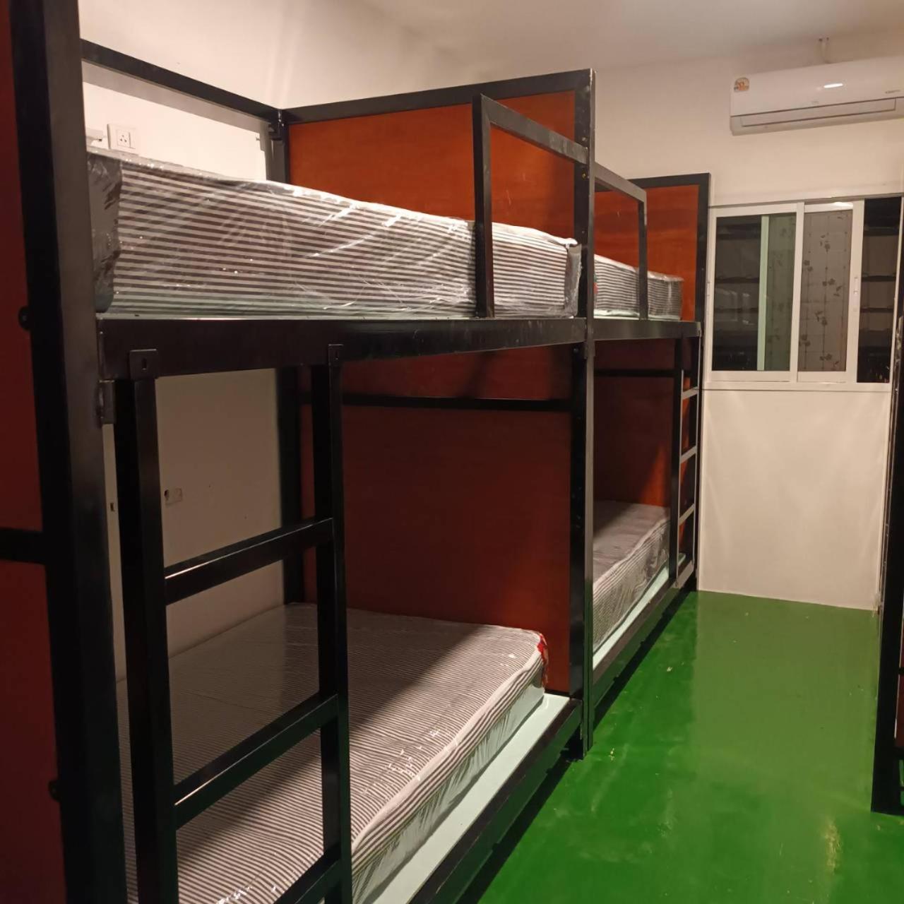 Bed in 6-Bed Female Dormitory Room photo 2