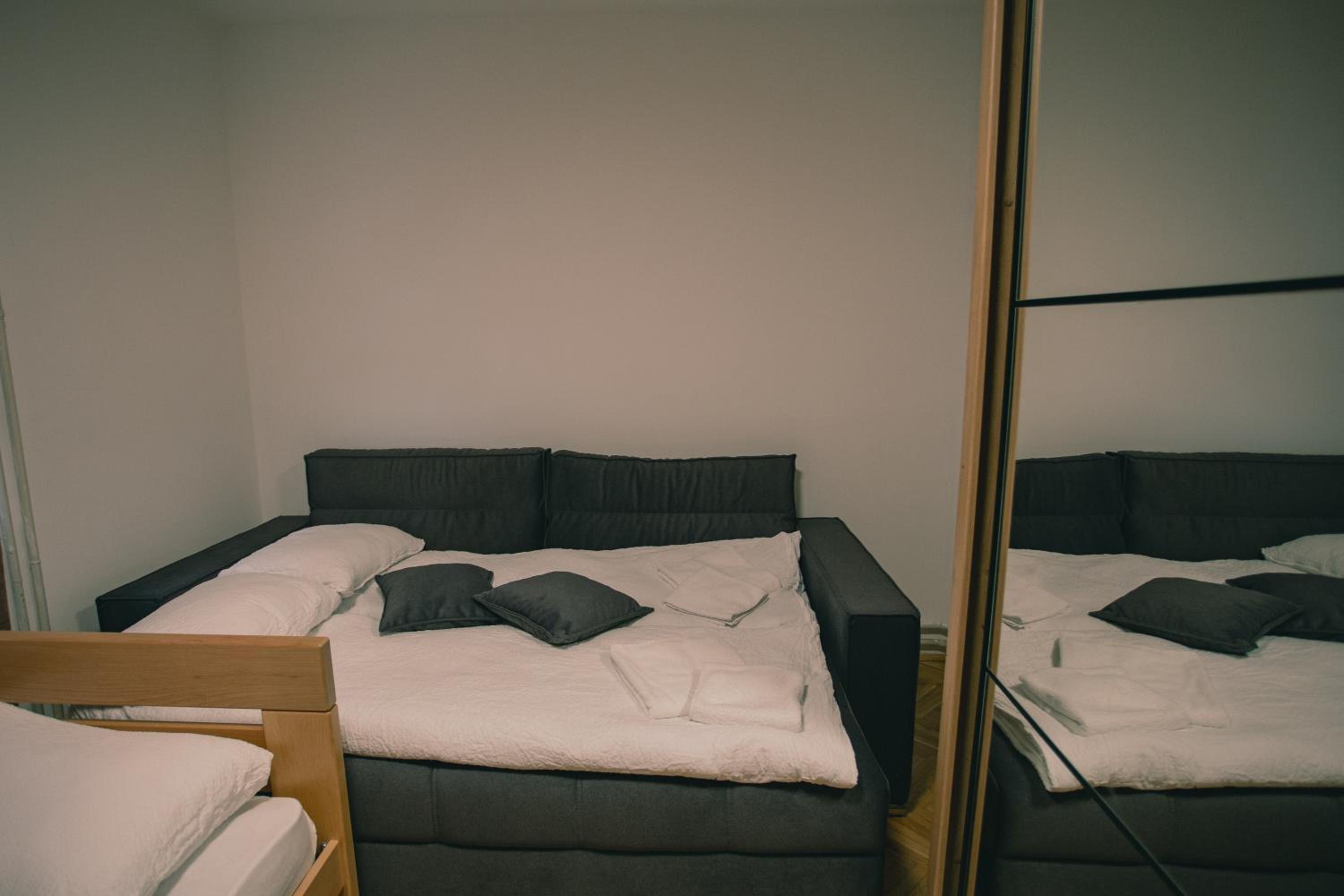 Two-Bedroom Apartment with Terrace photo 1
