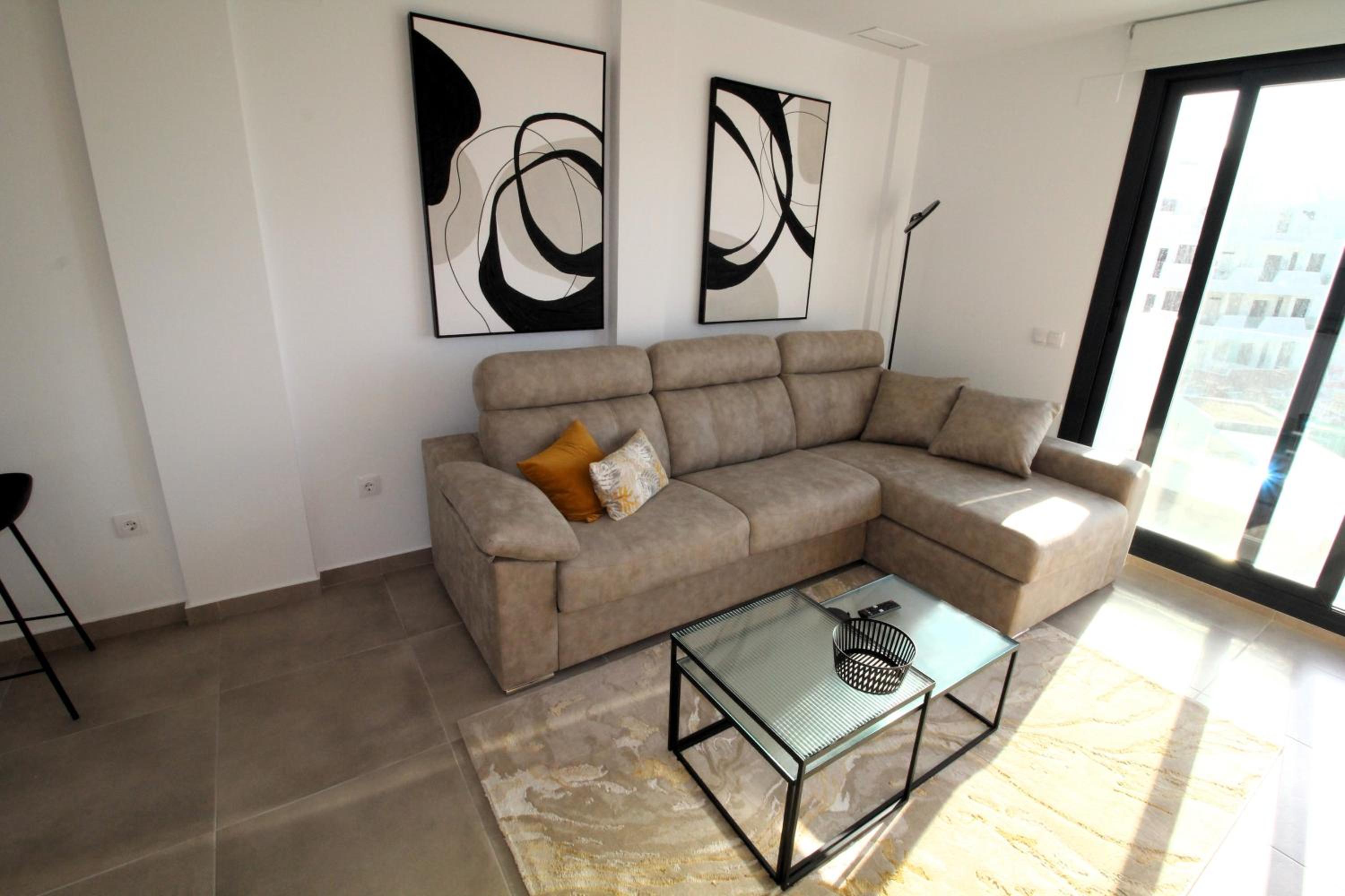 Apartamento con vista a la piscina
