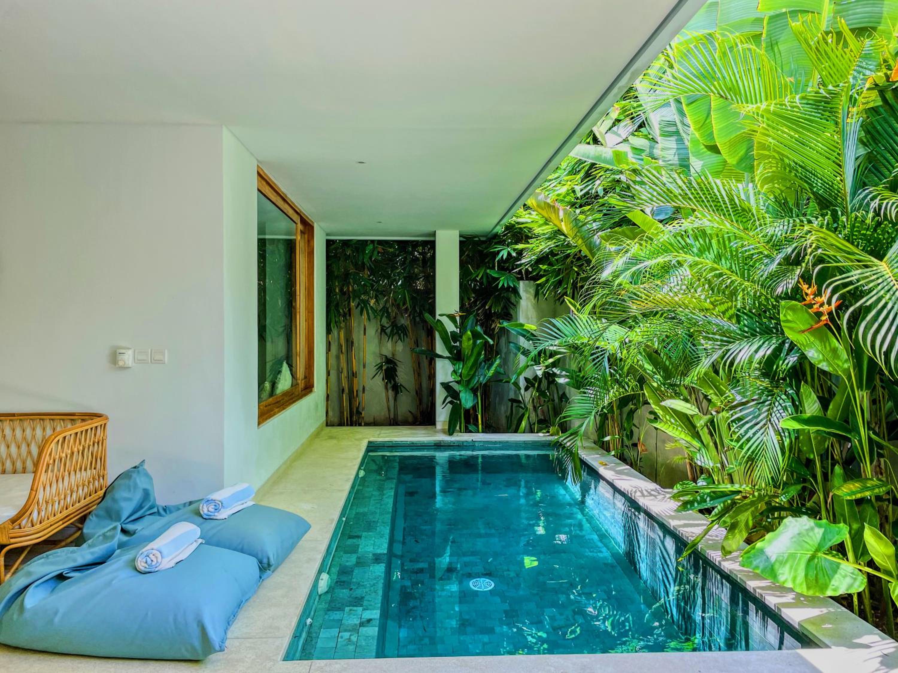 Villa with Private Pool photo 3