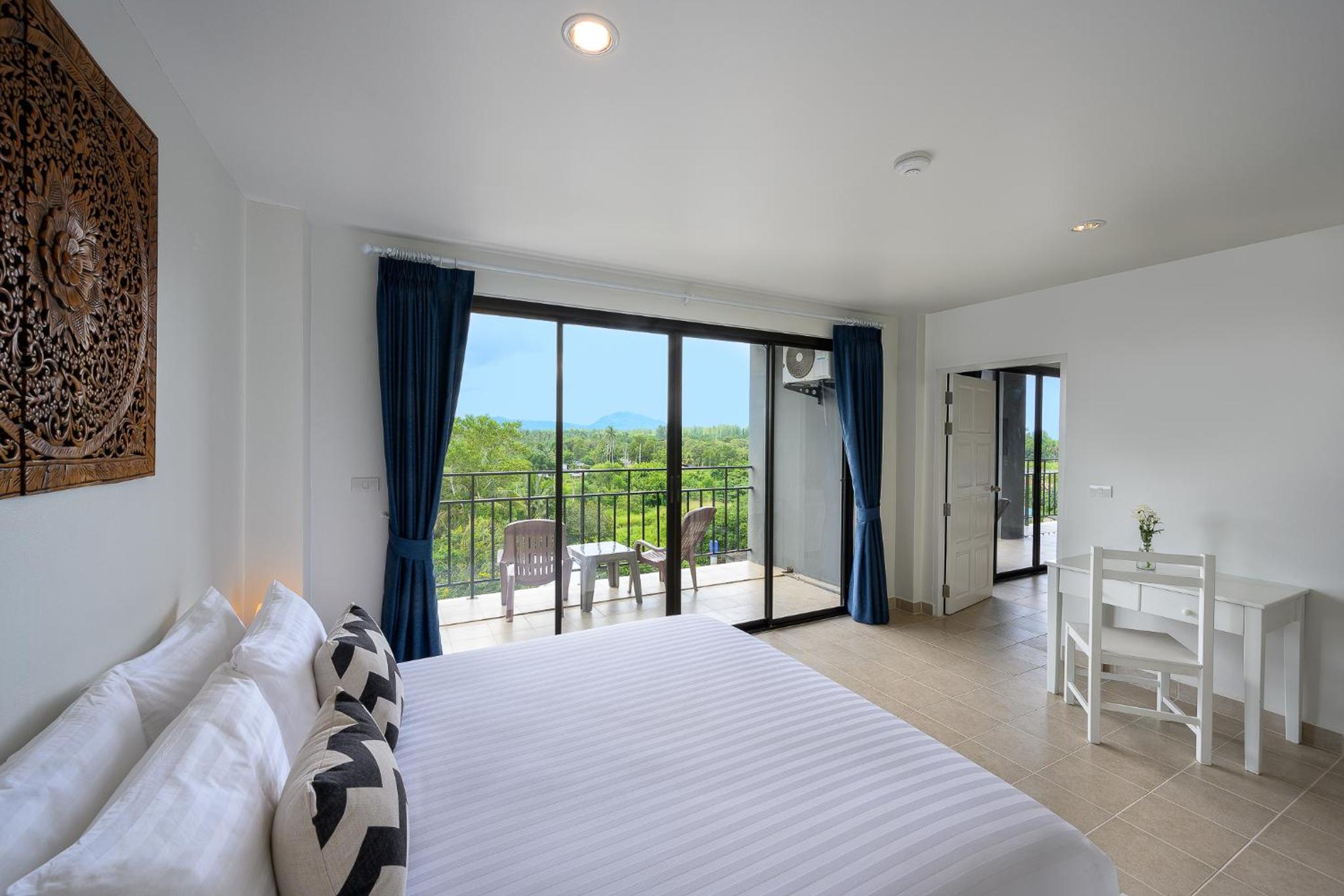 One-Bedroom Suite - King Bed