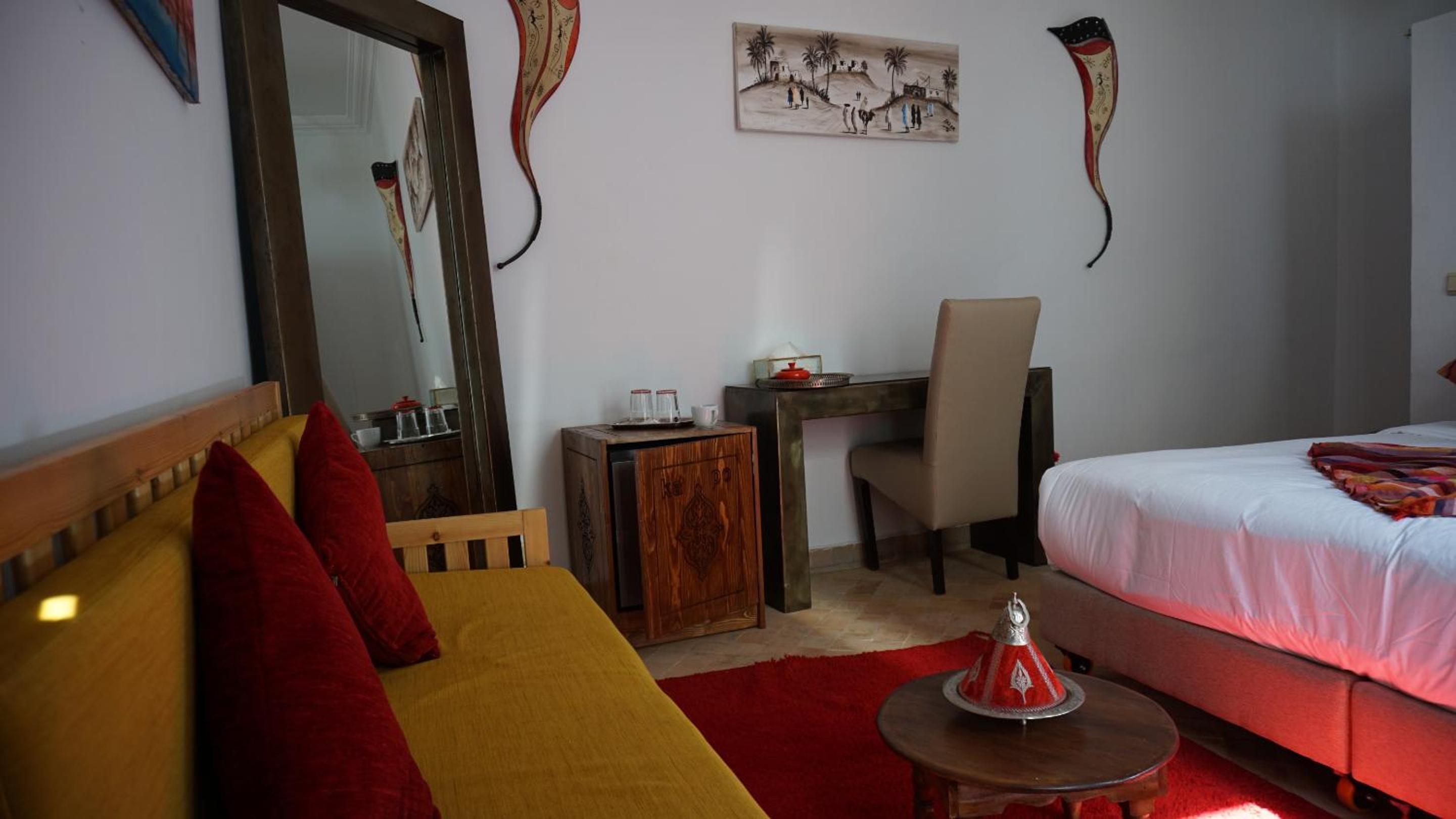 Double or Twin Room with Private Bathroom