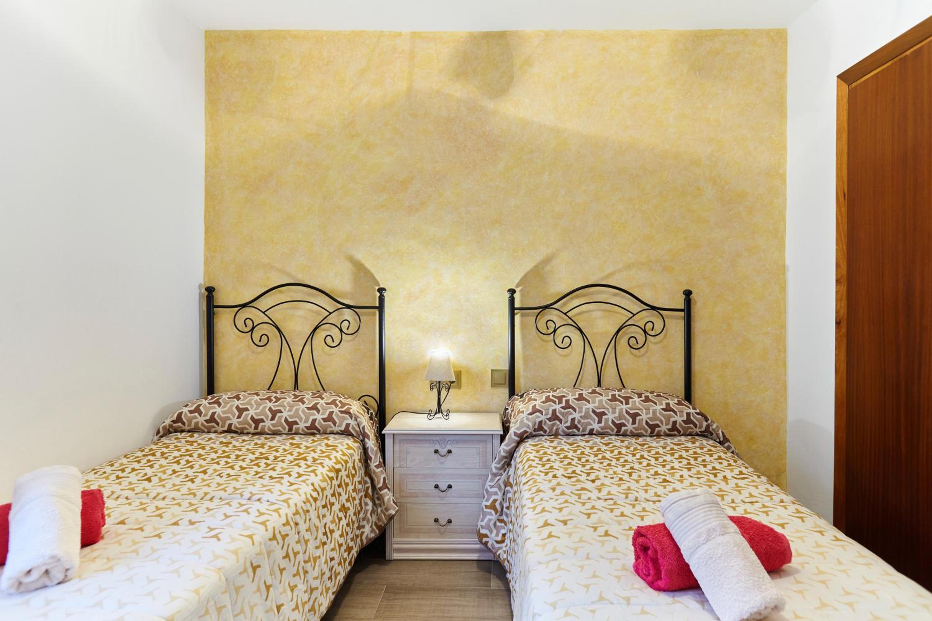 Apartment with Terrace photo 3