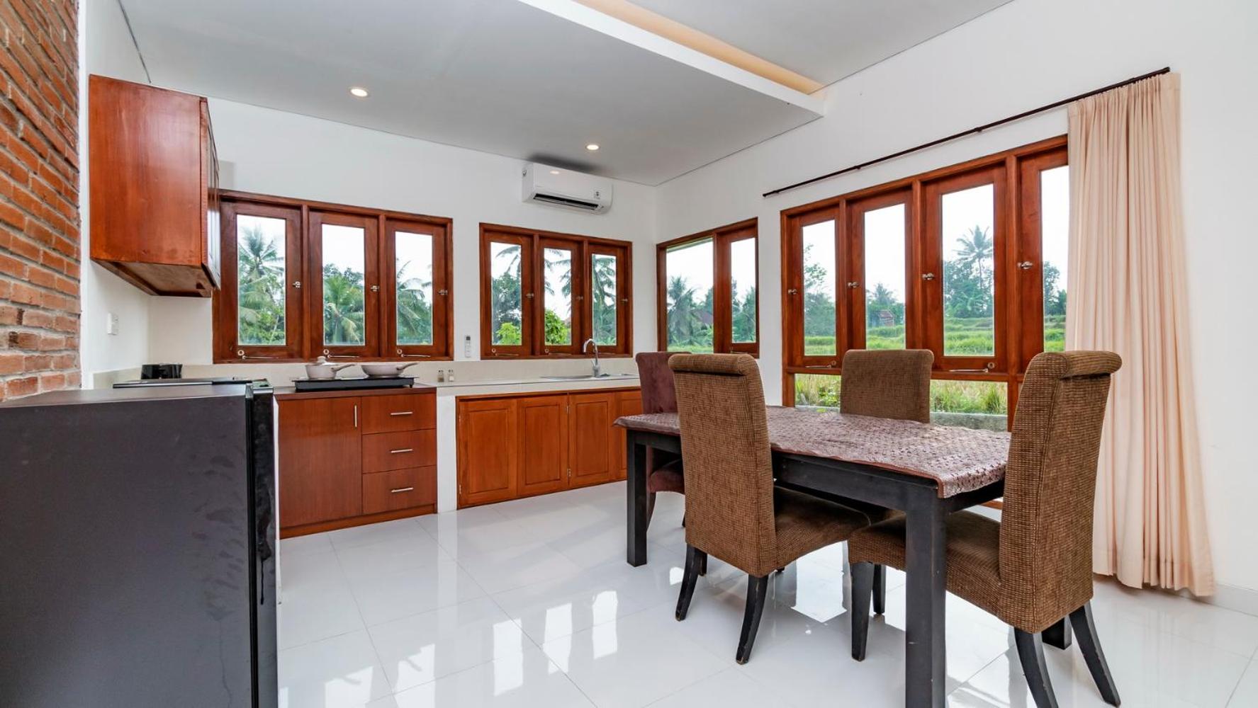 Two-Bedroom Villa - Photo 11