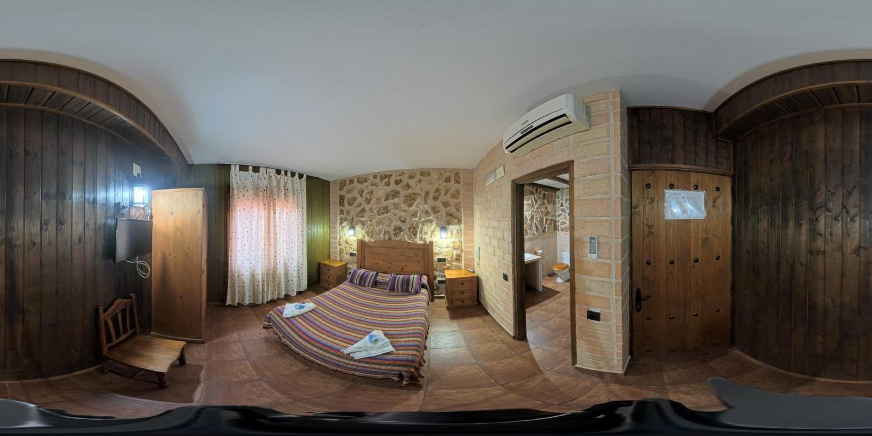 Habitación Doble o con Dos Camas