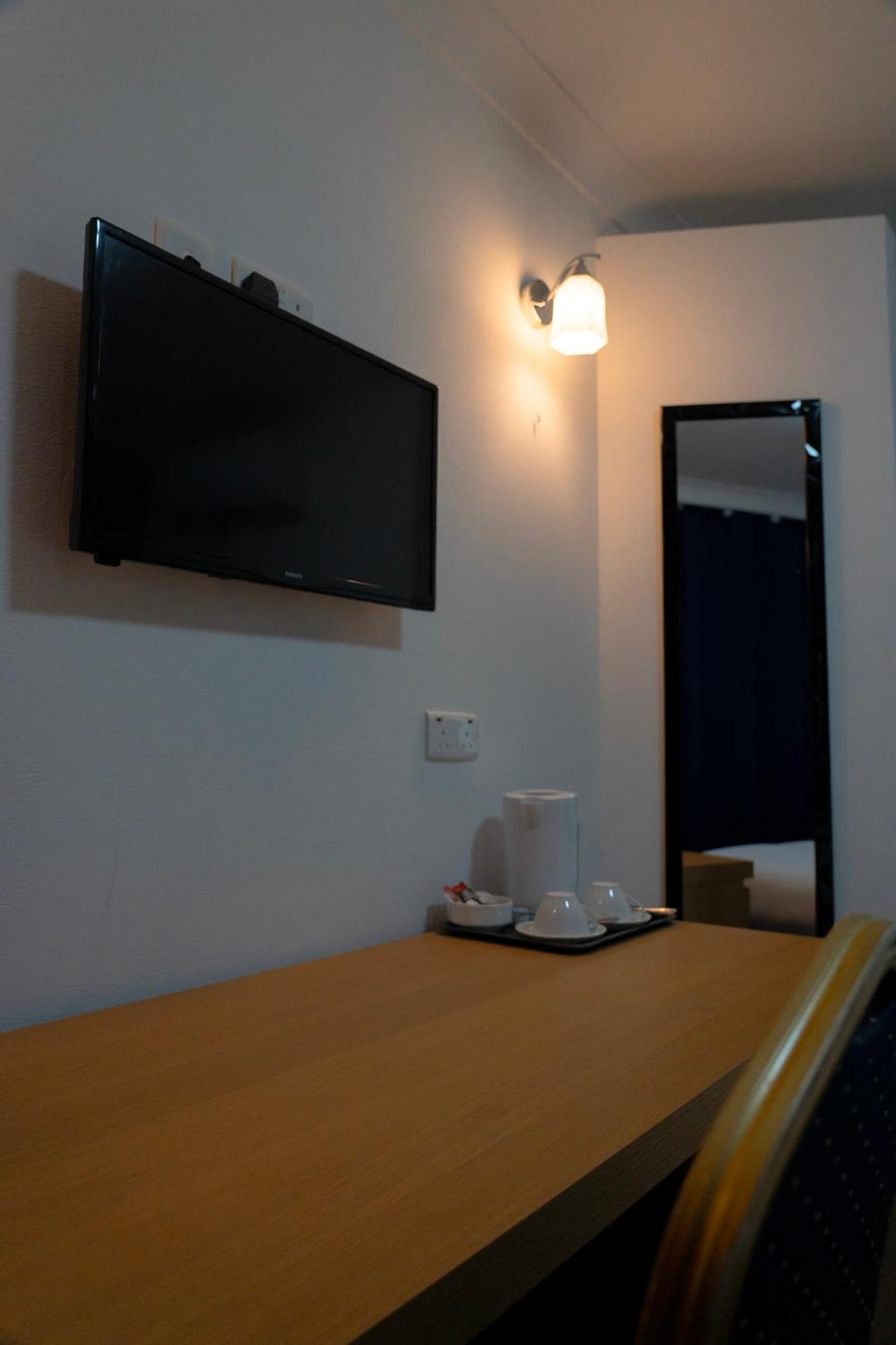 Deluxe Double Room - Photo 28